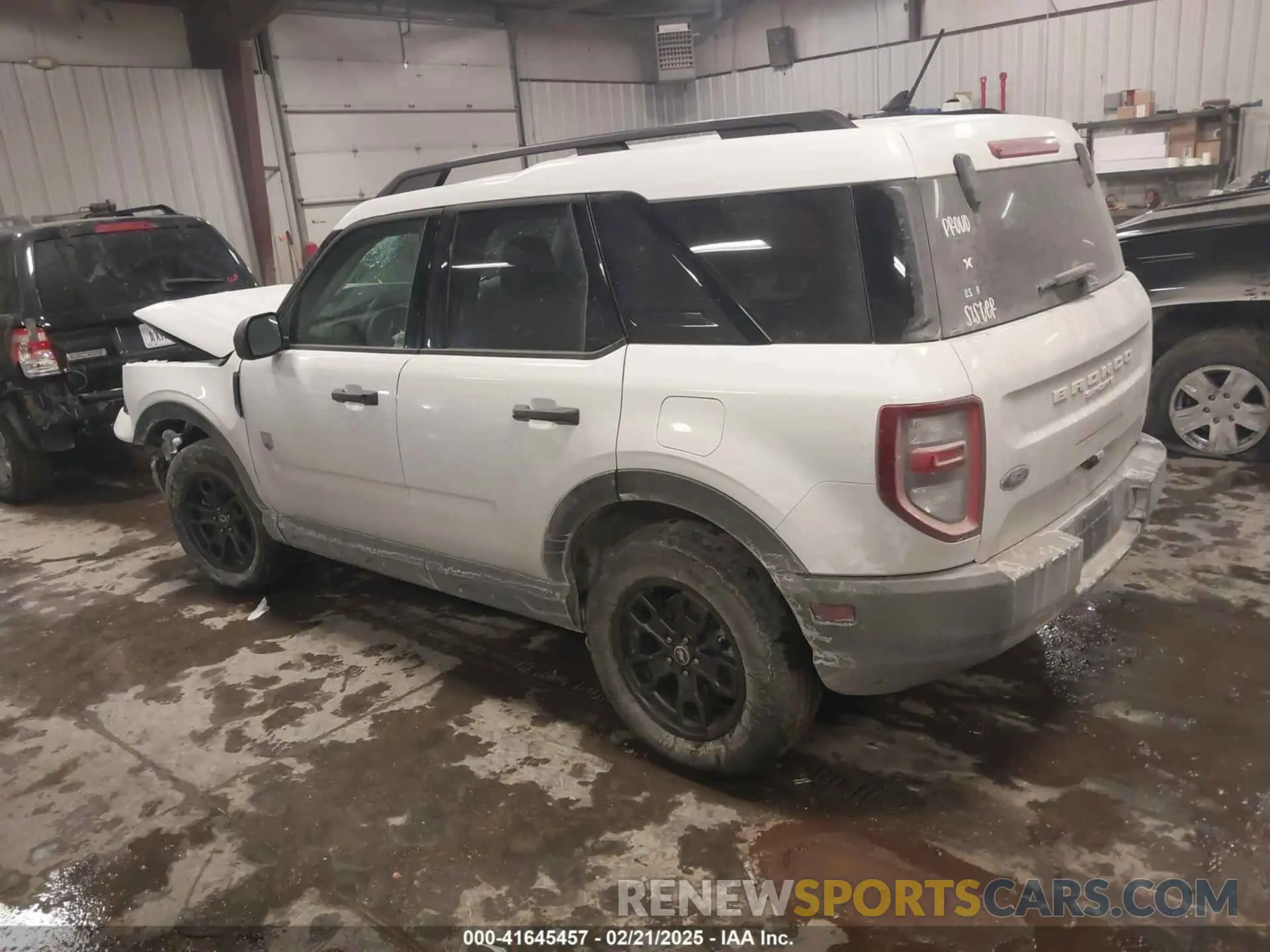 3 Photograph of a damaged car 3FMCR9B6XRRE64477 FORD BRONCO SPORT 2024
