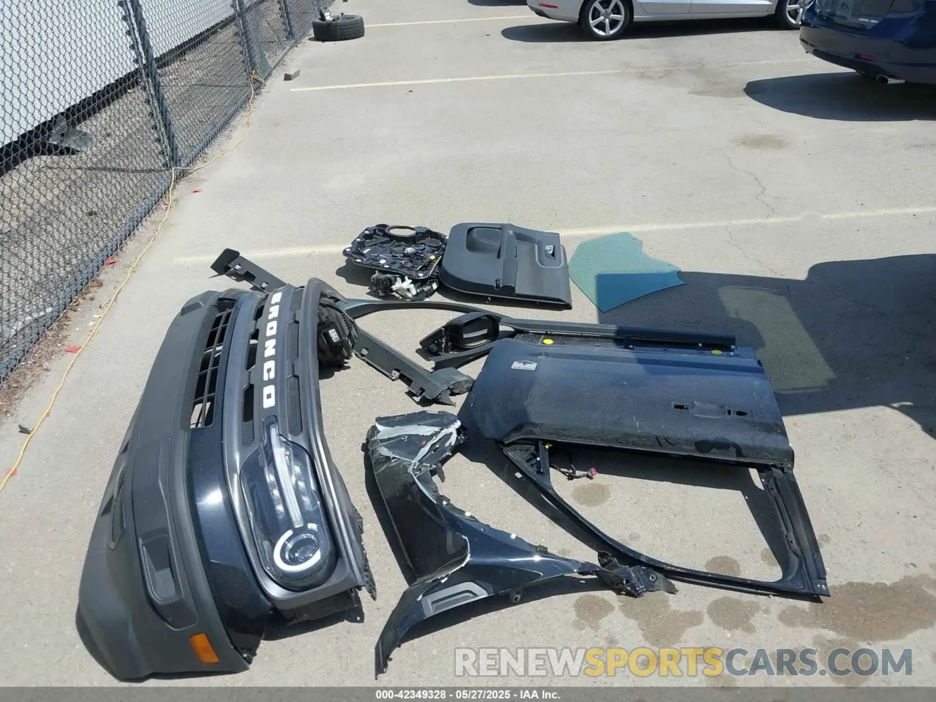 12 Photograph of a damaged car 3FMCR9B6XRRE78024 FORD BRONCO SPORT 2024