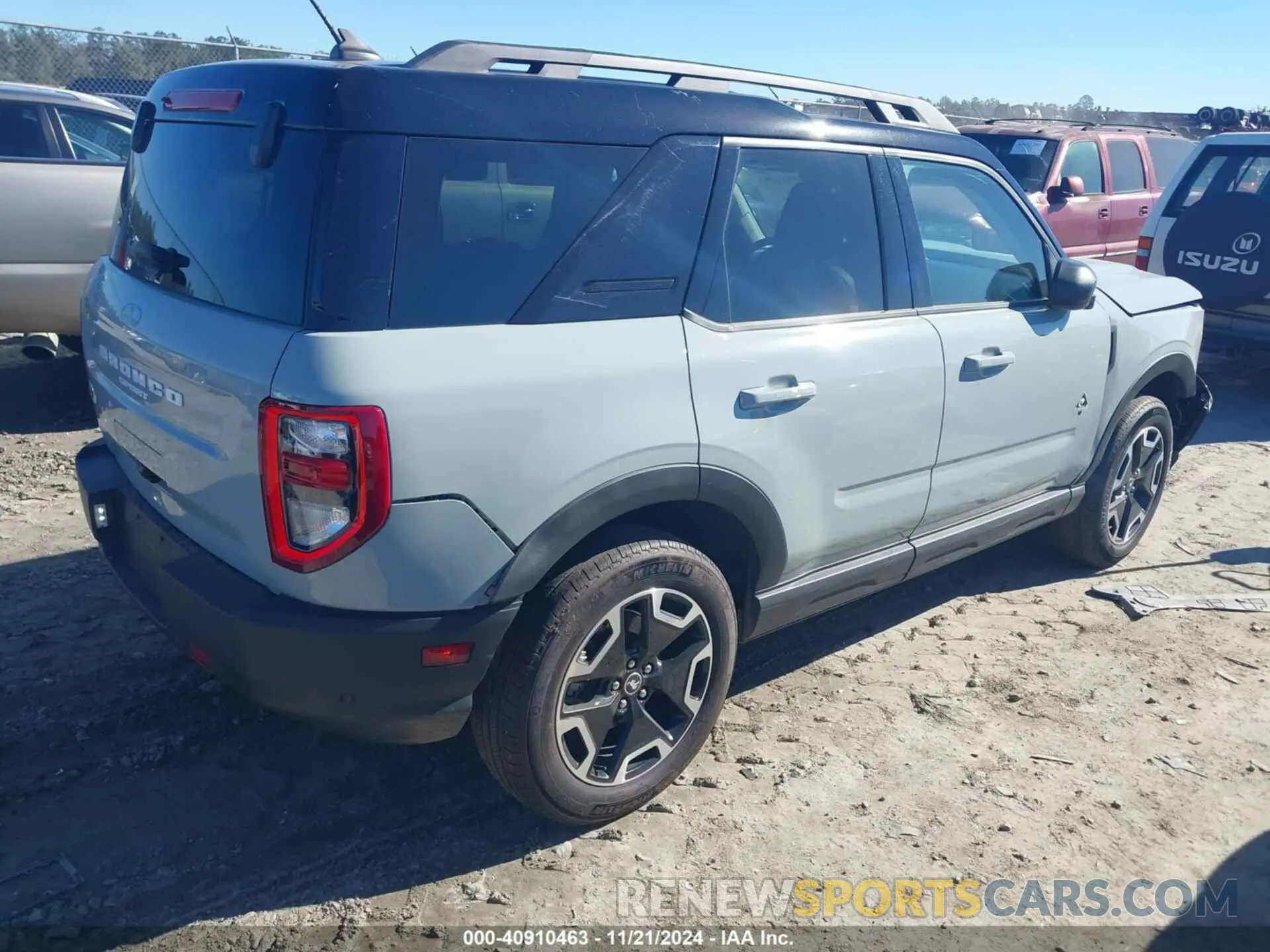 4 Photograph of a damaged car 3FMCR9C67RRE04039 FORD BRONCO SPORT 2024