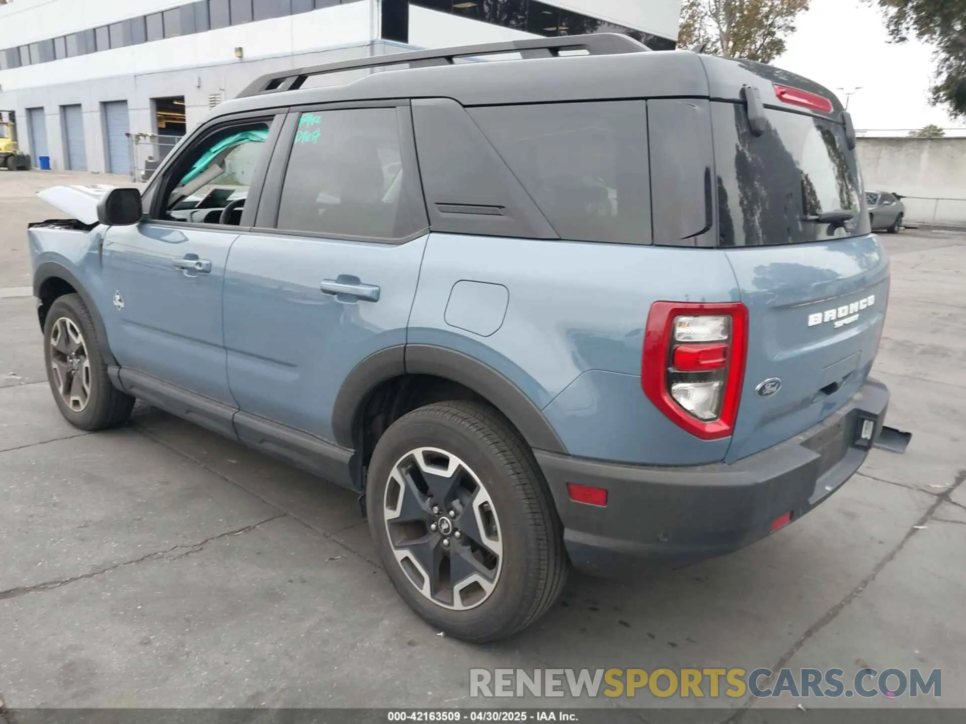 3 Photograph of a damaged car 3FMCR9C68RRE01957 FORD BRONCO SPORT 2024