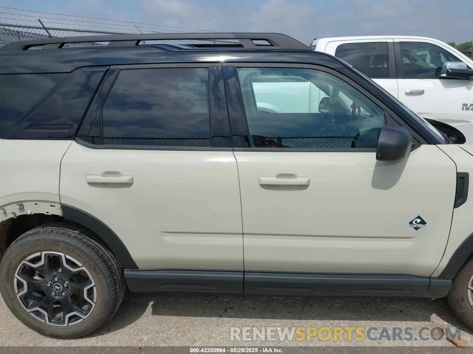 13 Photograph of a damaged car 3FMCR9C68RRE59647 FORD BRONCO SPORT 2024