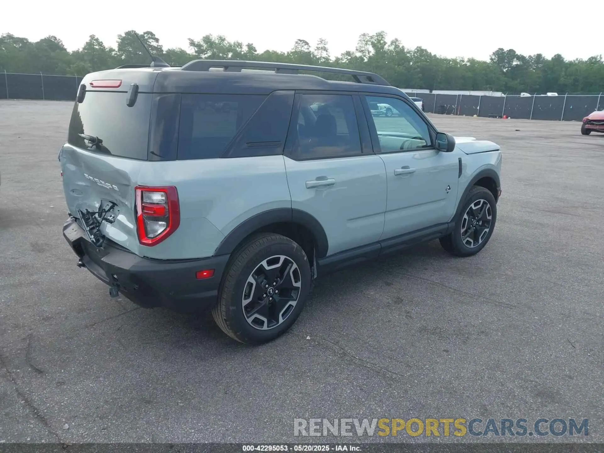 4 Photograph of a damaged car 3FMCR9C6XRRF57501 FORD BRONCO SPORT 2024