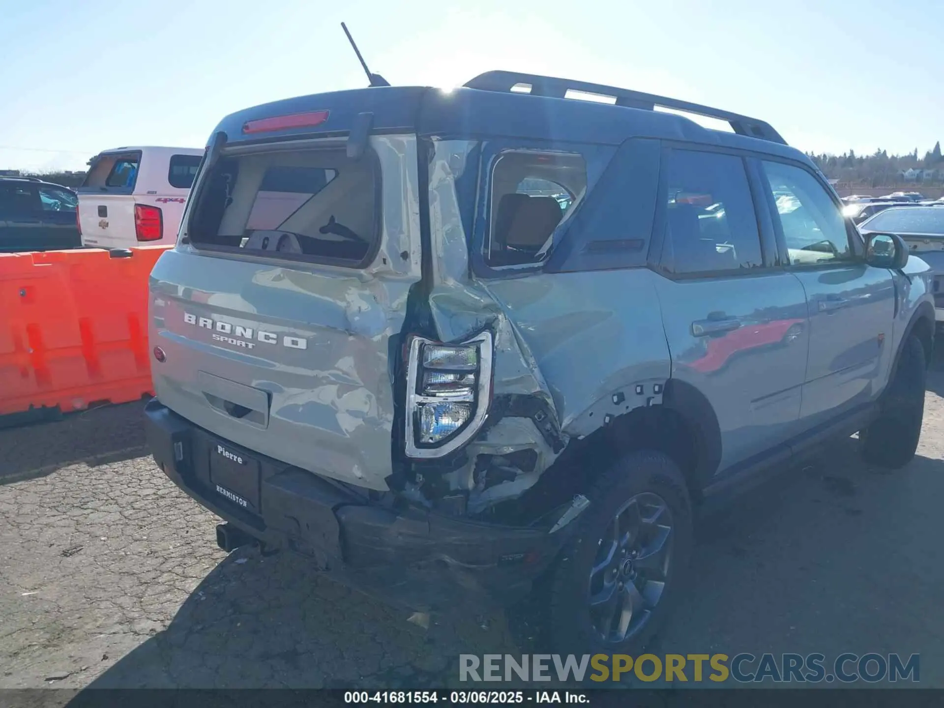 17 Photograph of a damaged car 3FMCR9D9XRRE94327 FORD BRONCO SPORT 2024