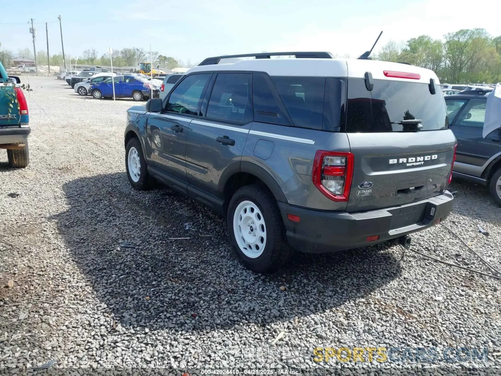 3 Photograph of a damaged car 3FMCR9G64RRE14313 FORD BRONCO SPORT 2024