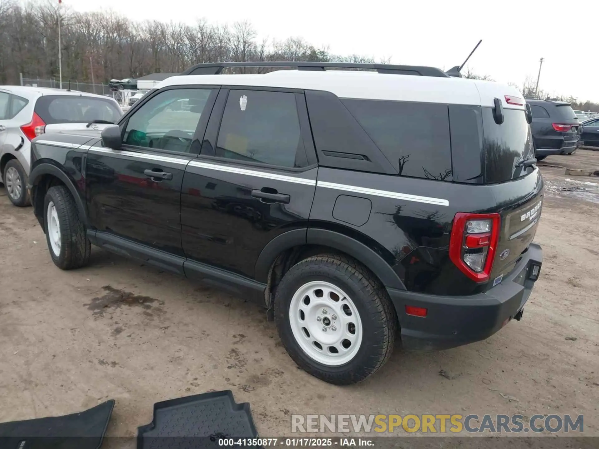 3 Photograph of a damaged car 3FMCR9G64RRE18121 FORD BRONCO SPORT 2024