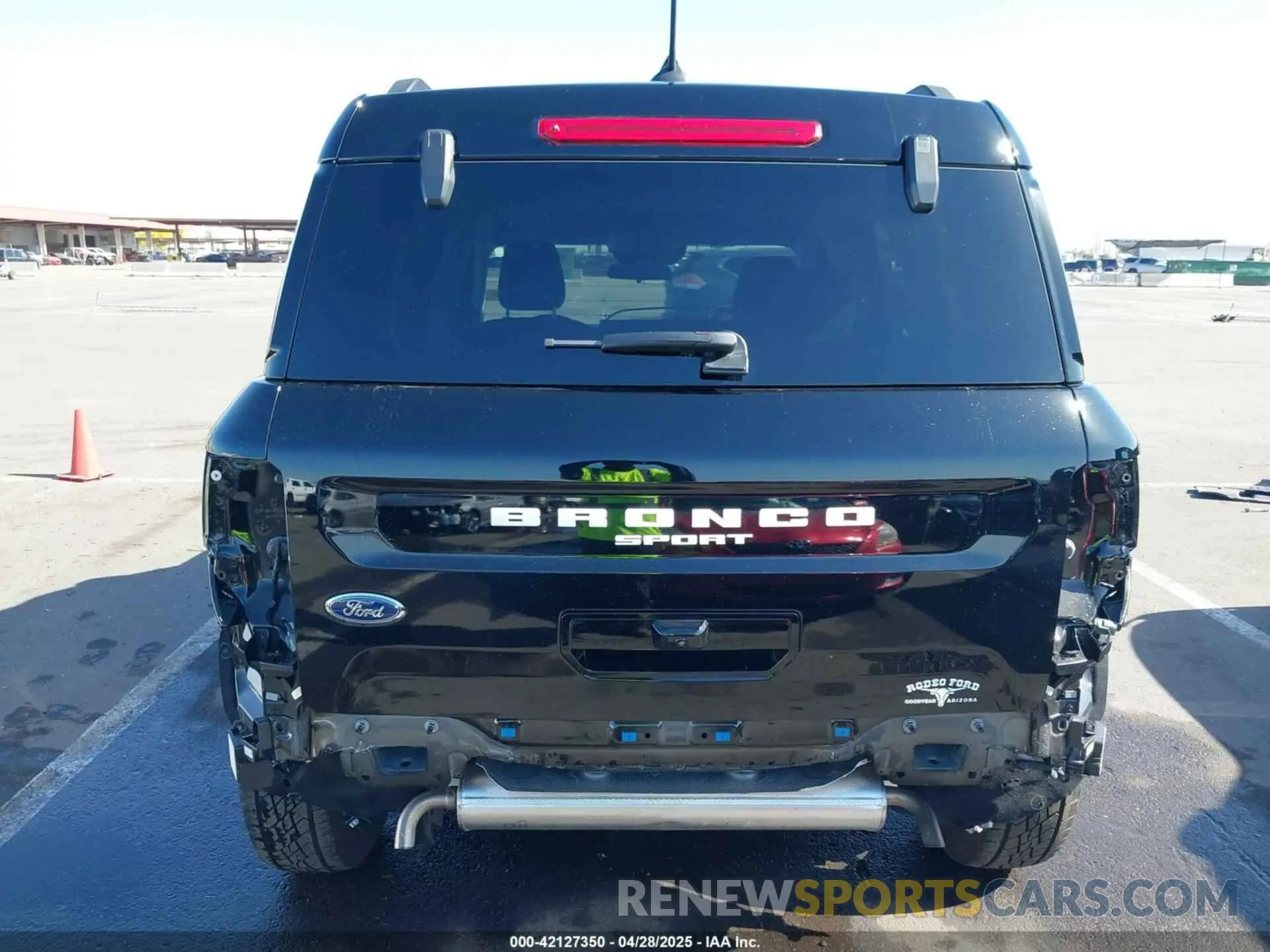 17 Photograph of a damaged car 3FMCR9BN2SRE14749 FORD BRONCO SPORT 2025