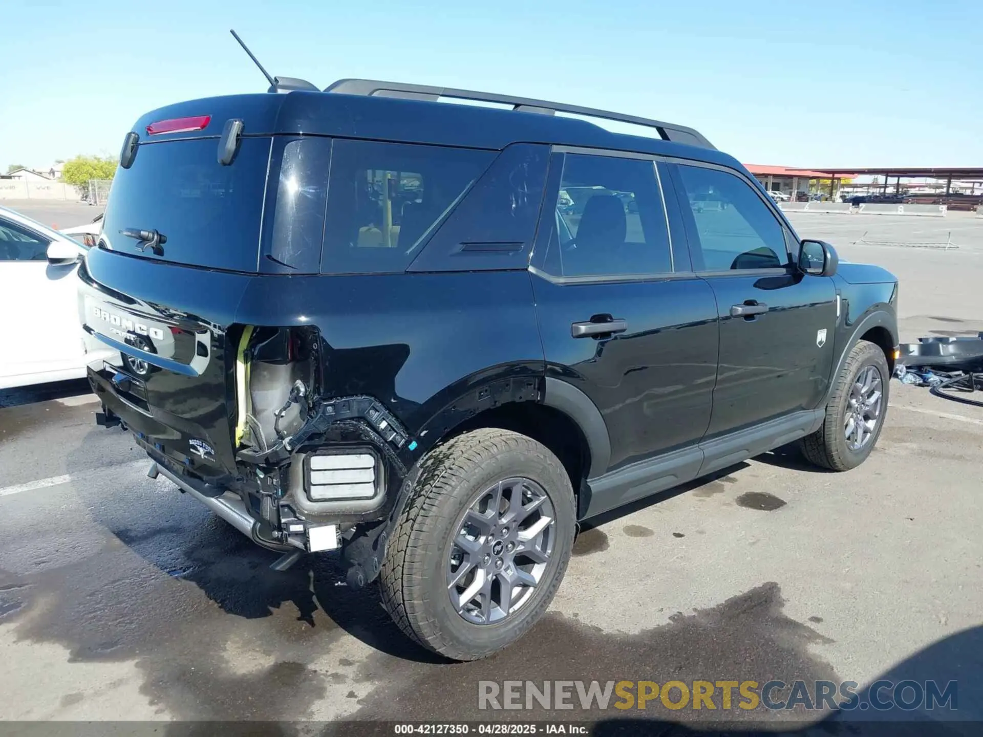 4 Photograph of a damaged car 3FMCR9BN2SRE14749 FORD BRONCO SPORT 2025