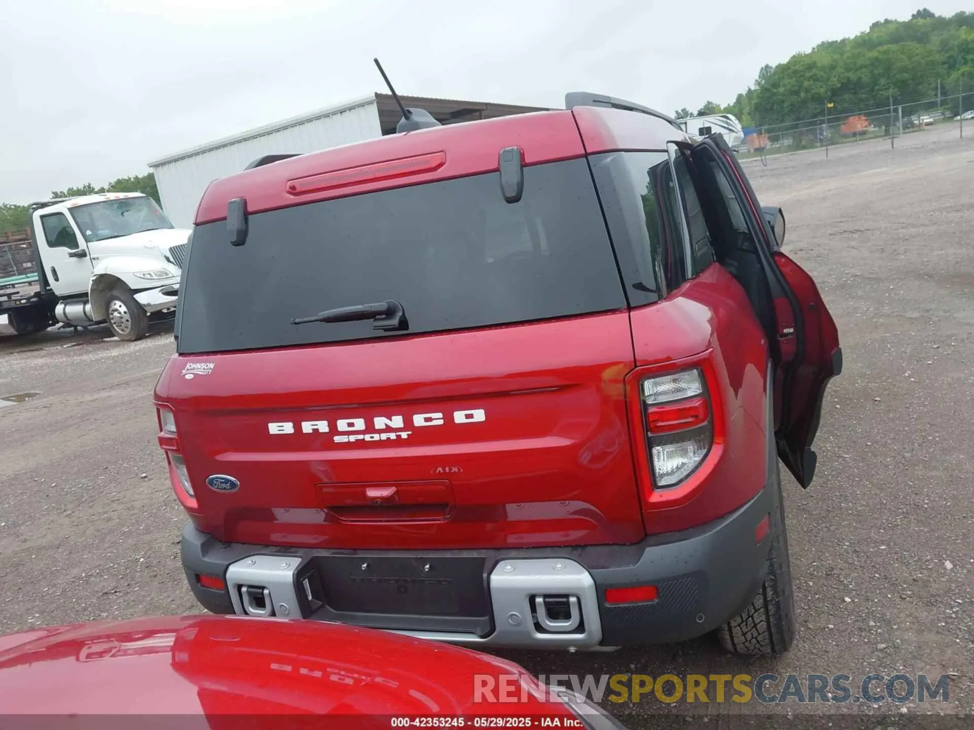 16 Photograph of a damaged car 3FMCR9BN3SRE15196 FORD BRONCO SPORT 2025