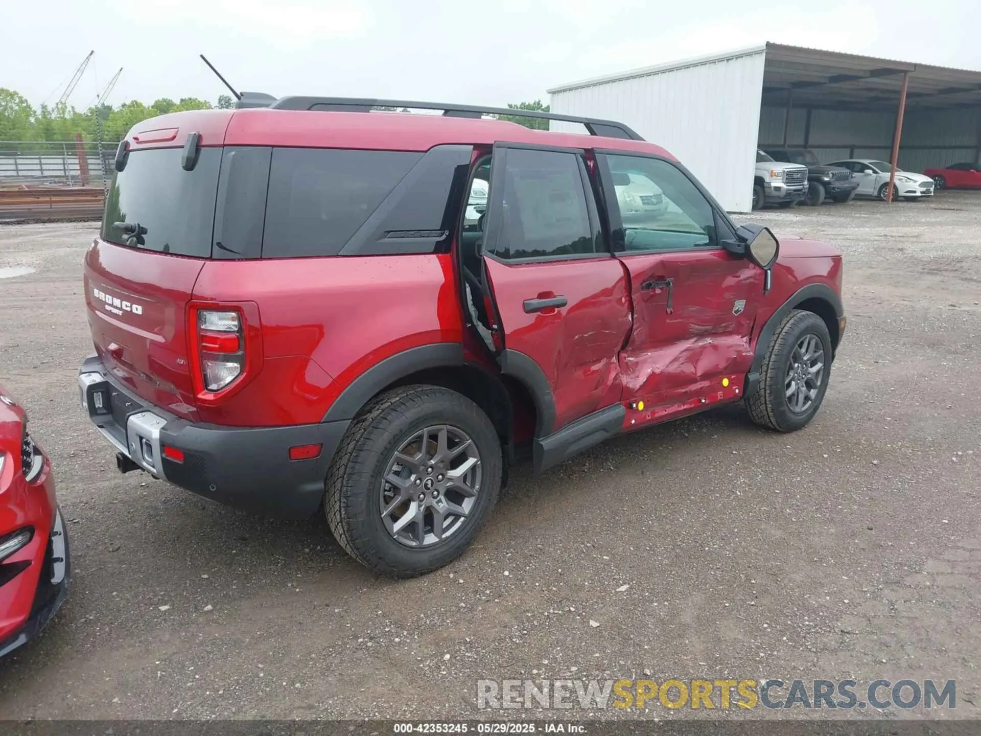4 Photograph of a damaged car 3FMCR9BN3SRE15196 FORD BRONCO SPORT 2025