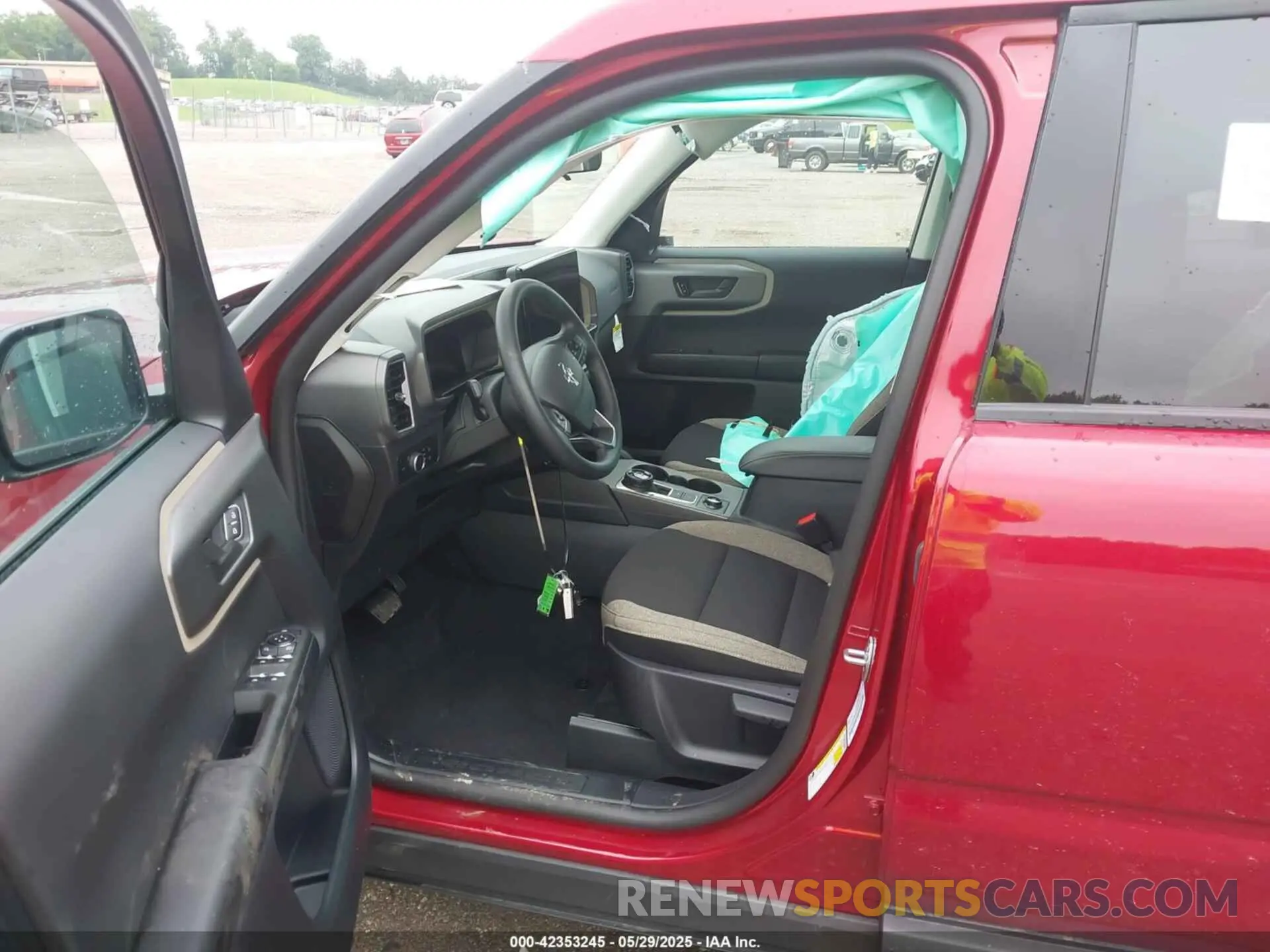 5 Photograph of a damaged car 3FMCR9BN3SRE15196 FORD BRONCO SPORT 2025