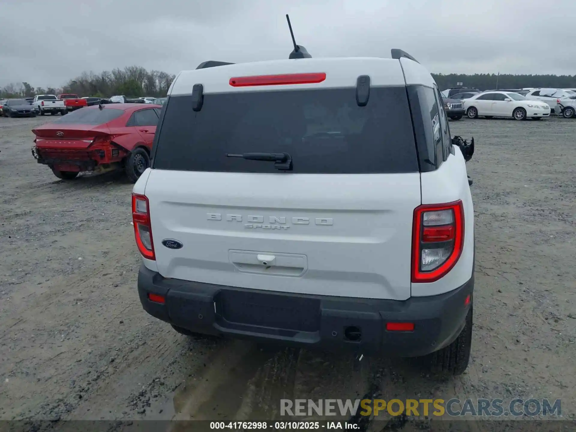 16 Photograph of a damaged car 3FMCR9BN4SRE09309 FORD BRONCO SPORT 2025