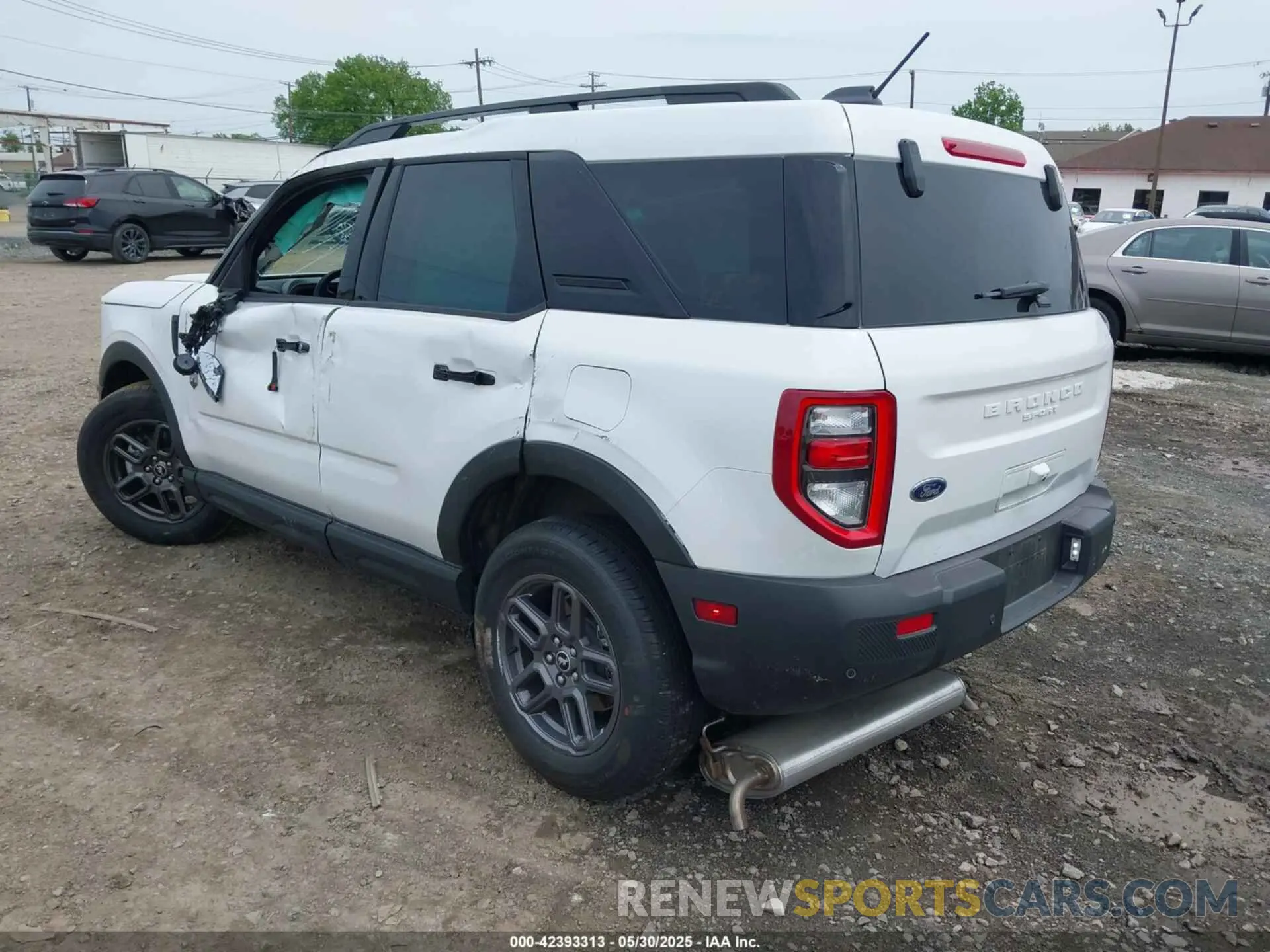 3 Photograph of a damaged car 3FMCR9BN9SRE31676 FORD BRONCO SPORT 2025