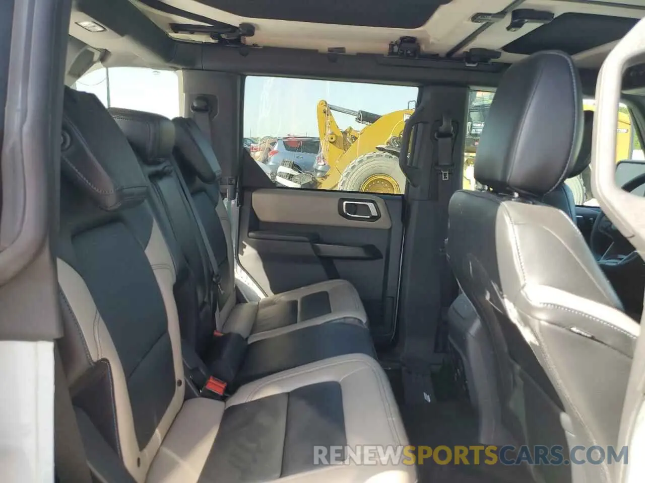 11 Photograph of a damaged car 1FMEE2BPXRLB16732 FORD BRONCO WIL 2024