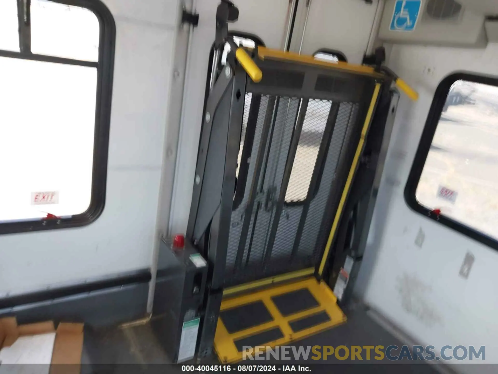 13 Photograph of a damaged car 1FDEE3FS6KDC17707 FORD E-350 CUTAWAY 2019