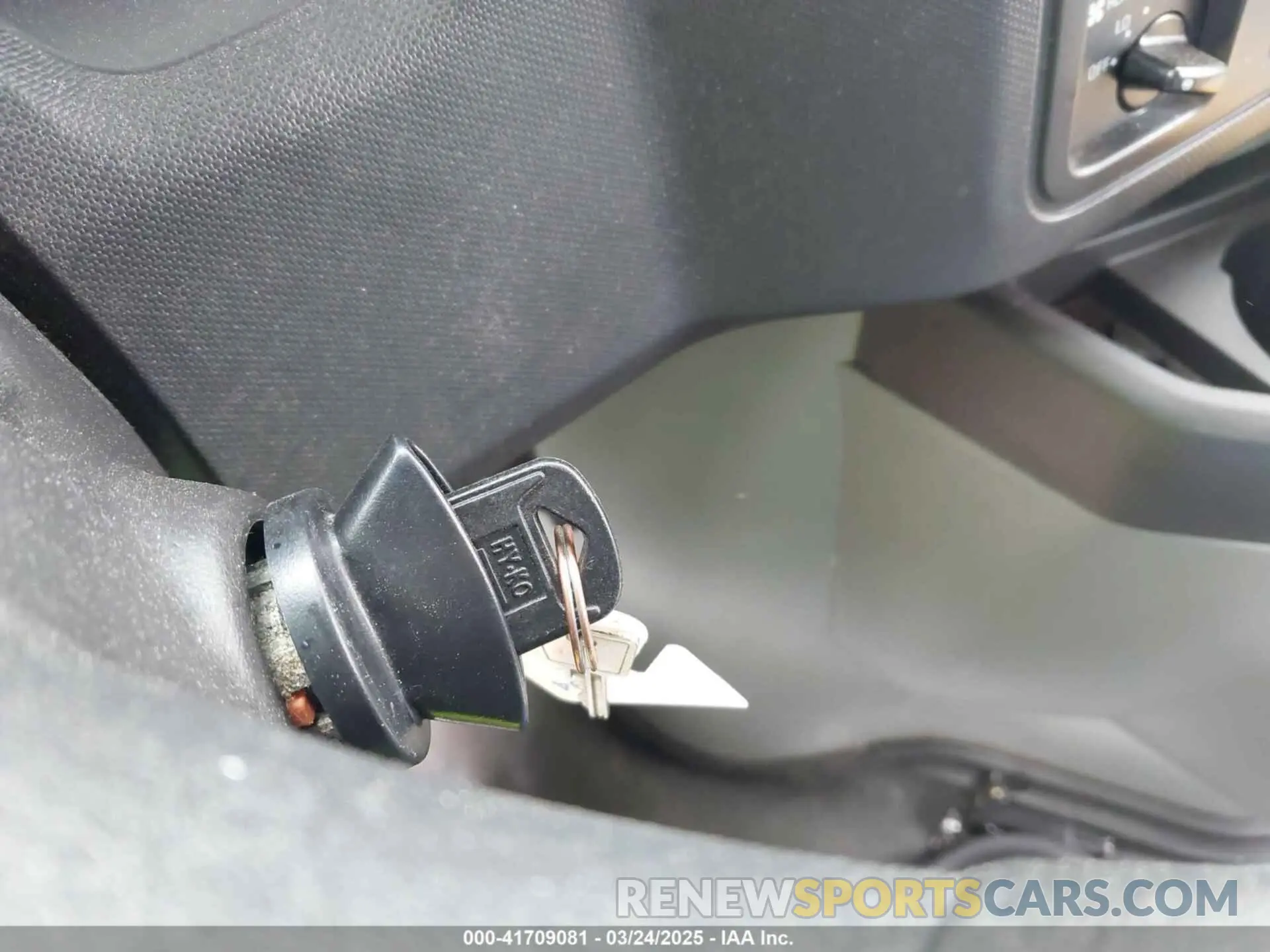 10 Photograph of a damaged car 1FDEE3FS7KDC59562 FORD E-350 CUTAWAY 2019
