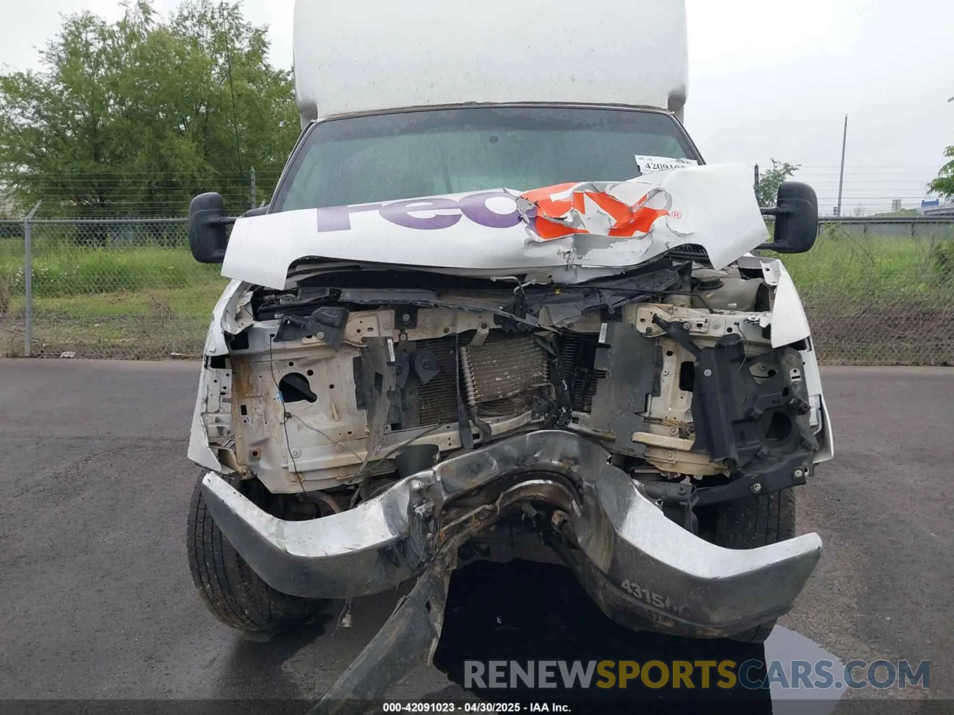 11 Photograph of a damaged car 1FDWE3F63KDC59422 FORD E-350 CUTAWAY 2019