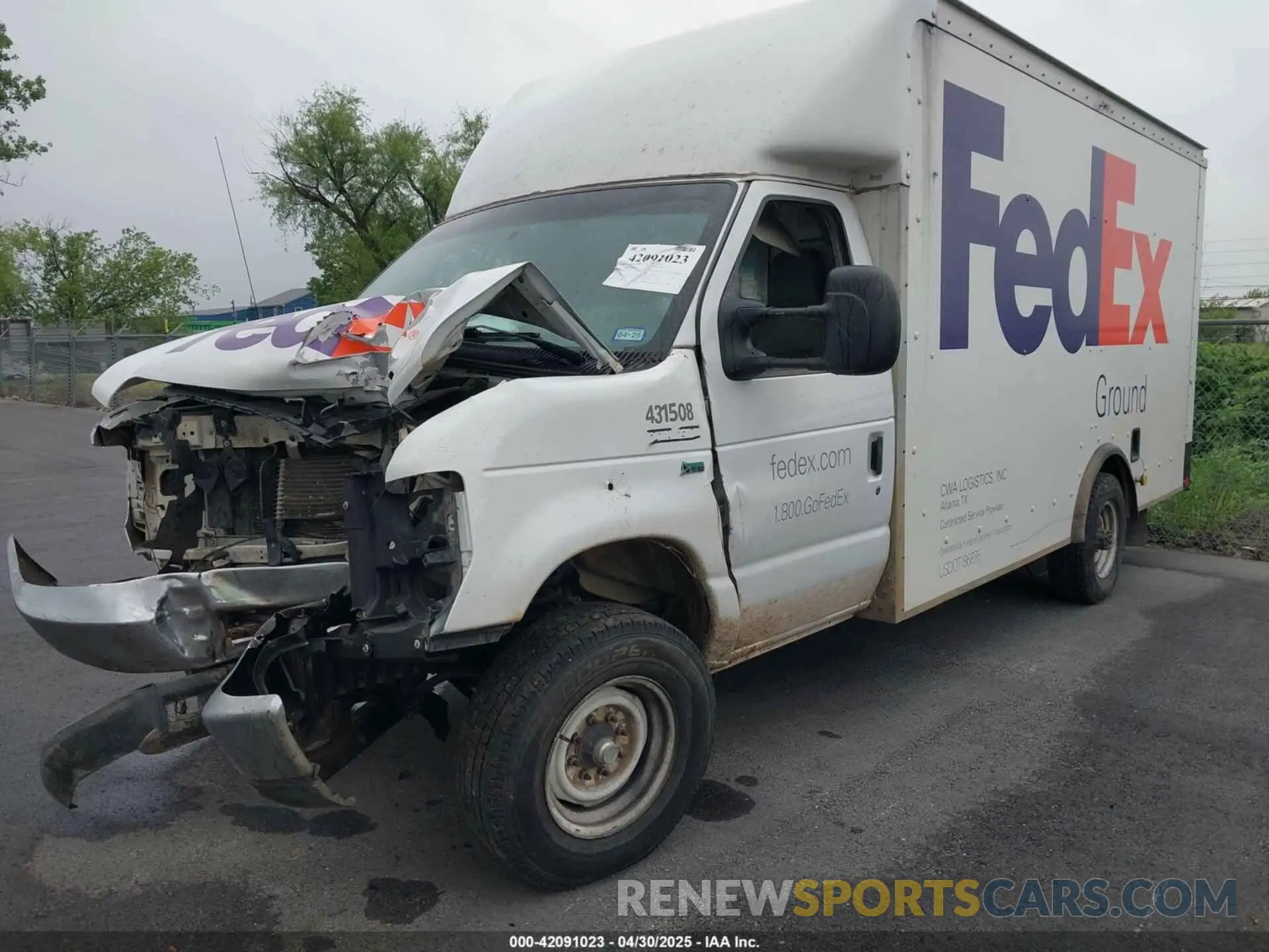2 Photograph of a damaged car 1FDWE3F63KDC59422 FORD E-350 CUTAWAY 2019