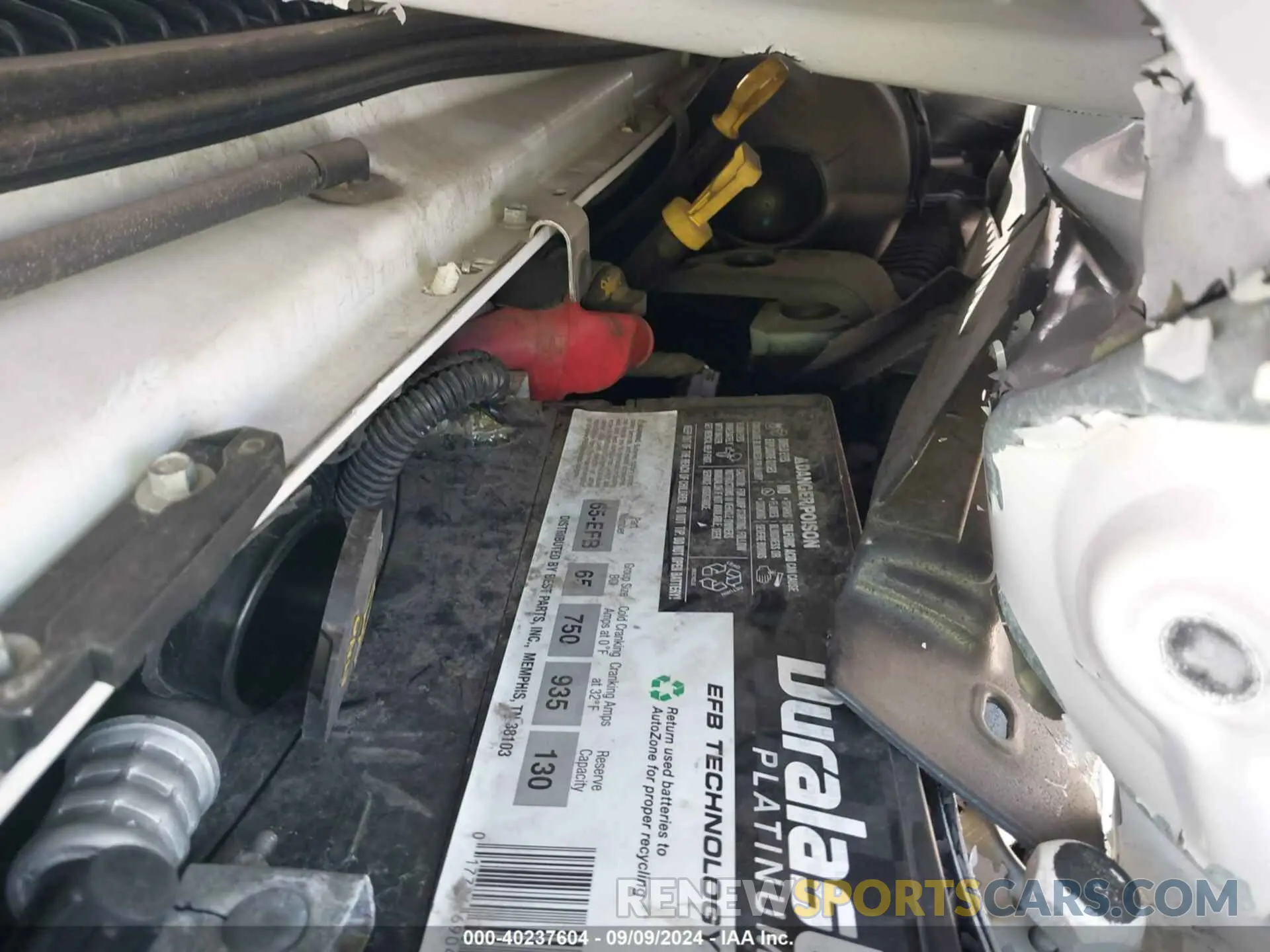 9 Photograph of a damaged car 1FDWE3F6XKDC35618 FORD E-350 CUTAWAY 2019