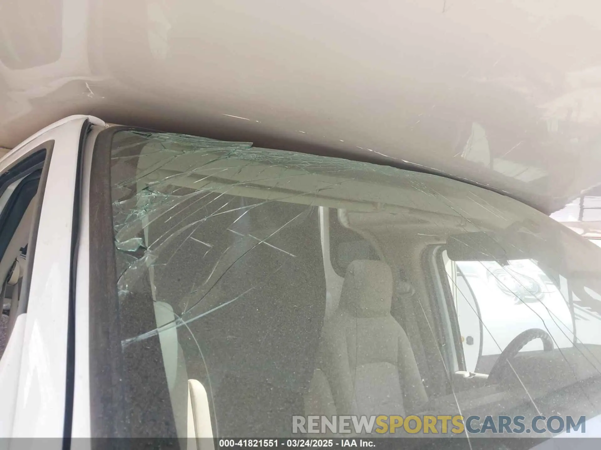 23 Photograph of a damaged car 1FDWE3FS0KDC25208 FORD E-350 CUTAWAY 2019