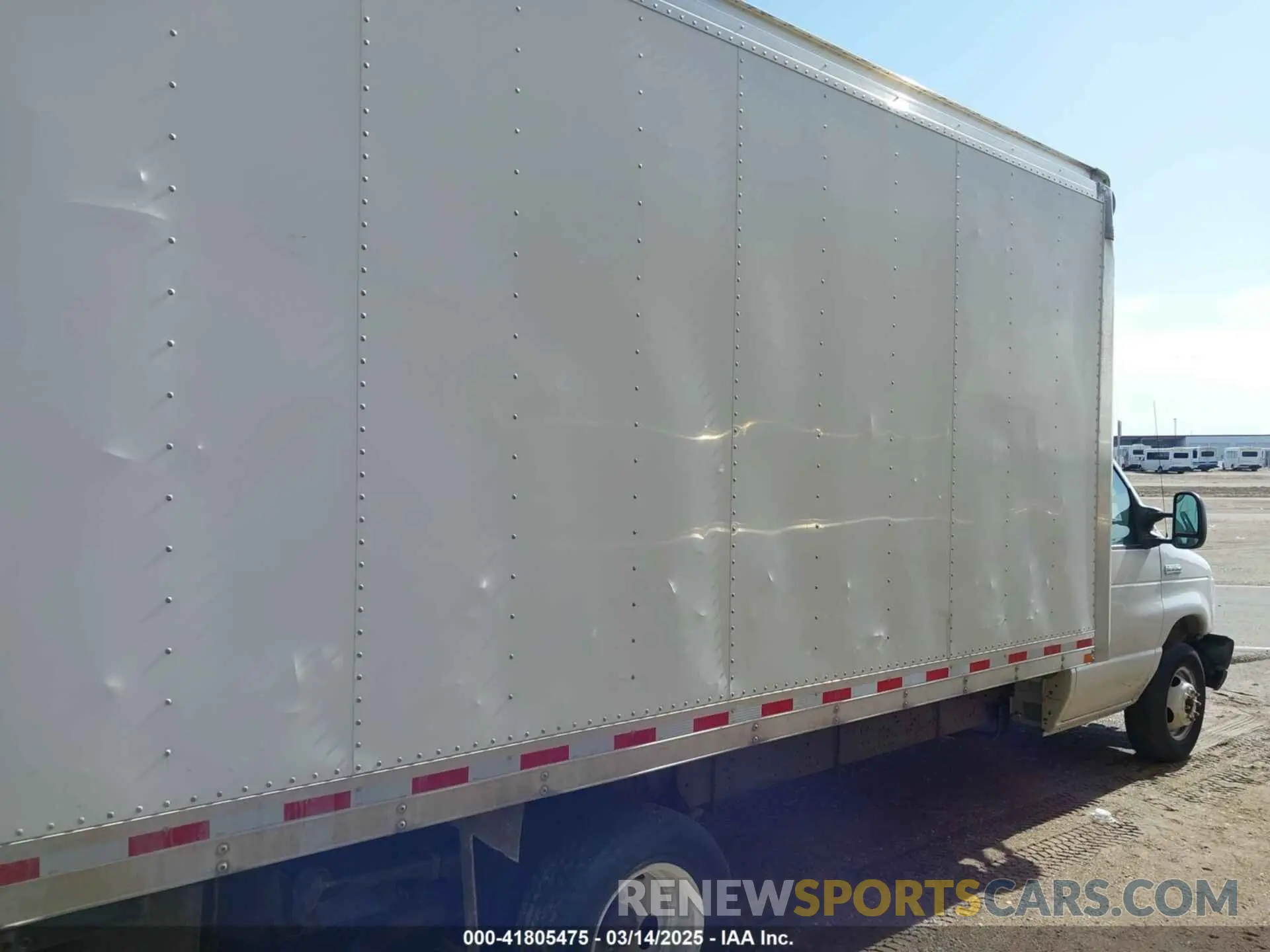 13 Photograph of a damaged car 1FDWE3FSXKDC02583 FORD E-350 CUTAWAY 2019