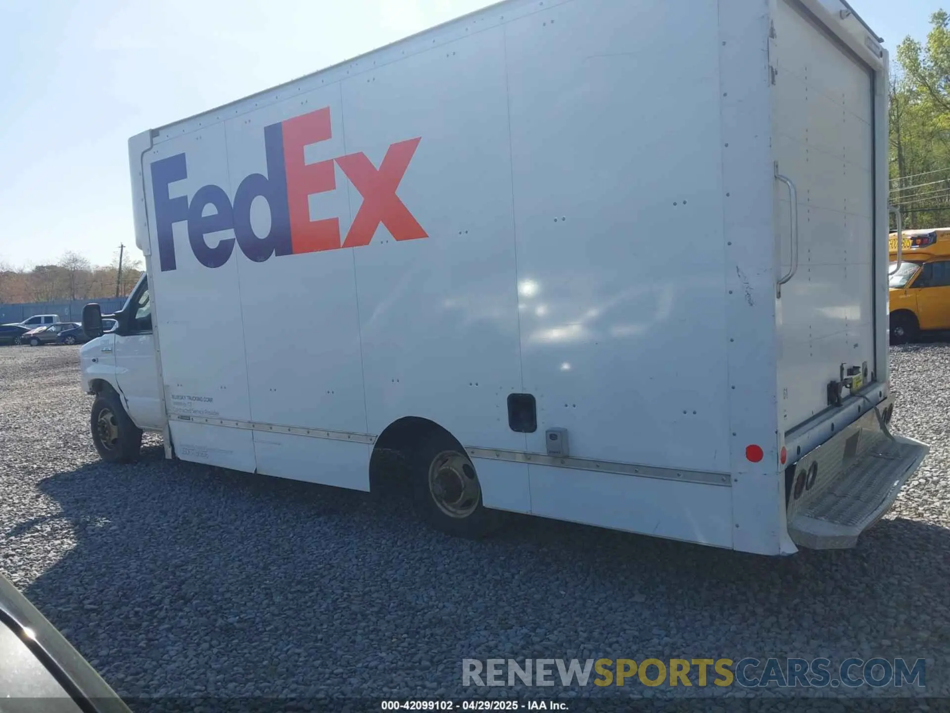 13 Photograph of a damaged car 1FDWE3FK0NDC32244 FORD E-350 CUTAWAY 2022