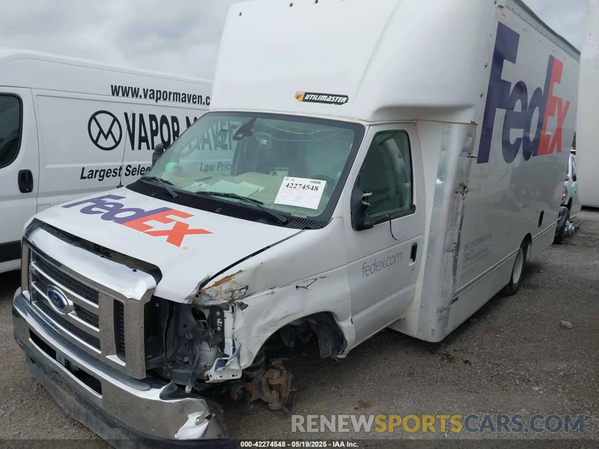 10 Photograph of a damaged car 1FDWE3FN5NDC23551 FORD E-350 CUTAWAY 2022