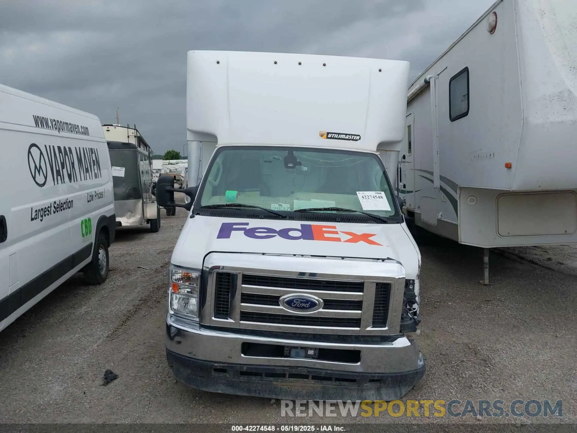 11 Photograph of a damaged car 1FDWE3FN5NDC23551 FORD E-350 CUTAWAY 2022