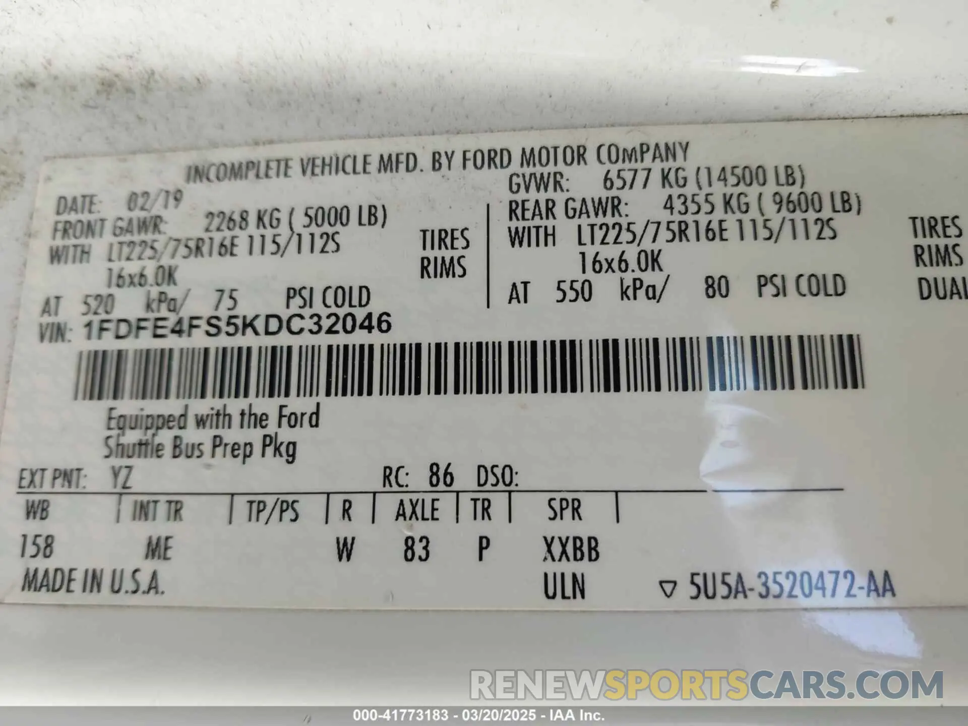 8 Photograph of a damaged car 1FDFE4FS5KDC32046 FORD E-450 CUTAWAY 2019