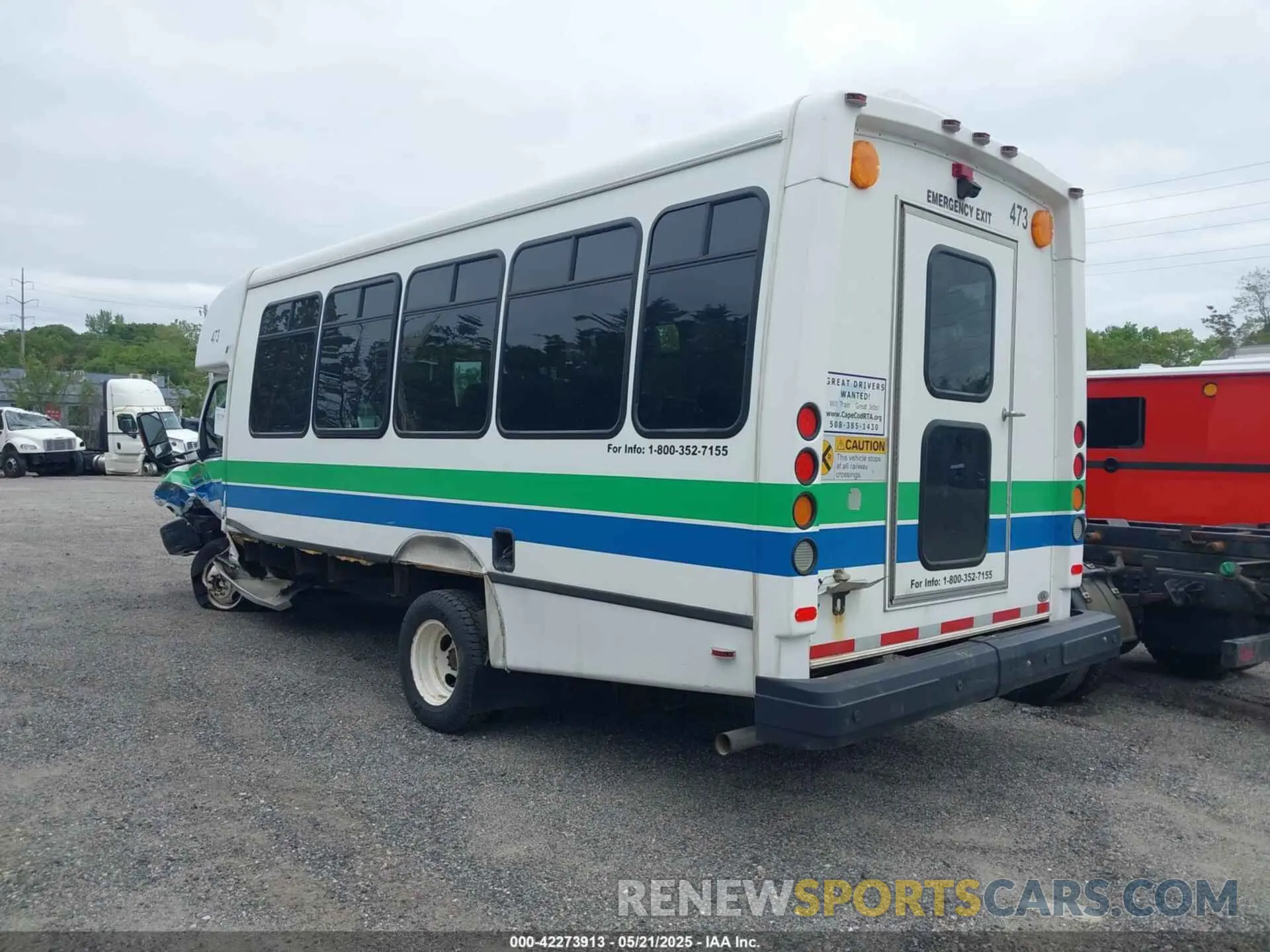 3 Photograph of a damaged car 1FDFE4FS5KDC35755 FORD E-450 CUTAWAY 2019