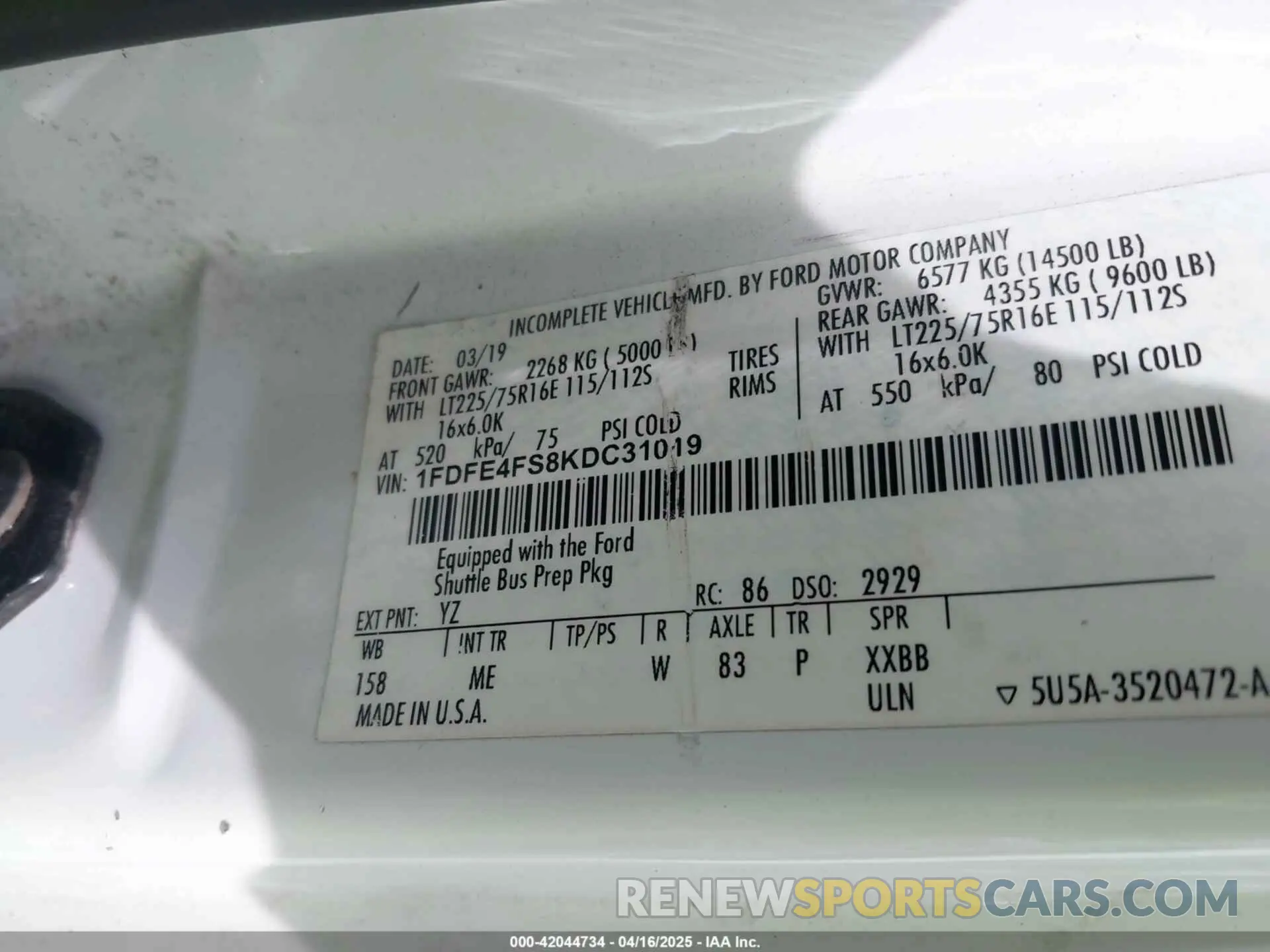 8 Photograph of a damaged car 1FDFE4FS8KDC31019 FORD E-450 CUTAWAY 2019