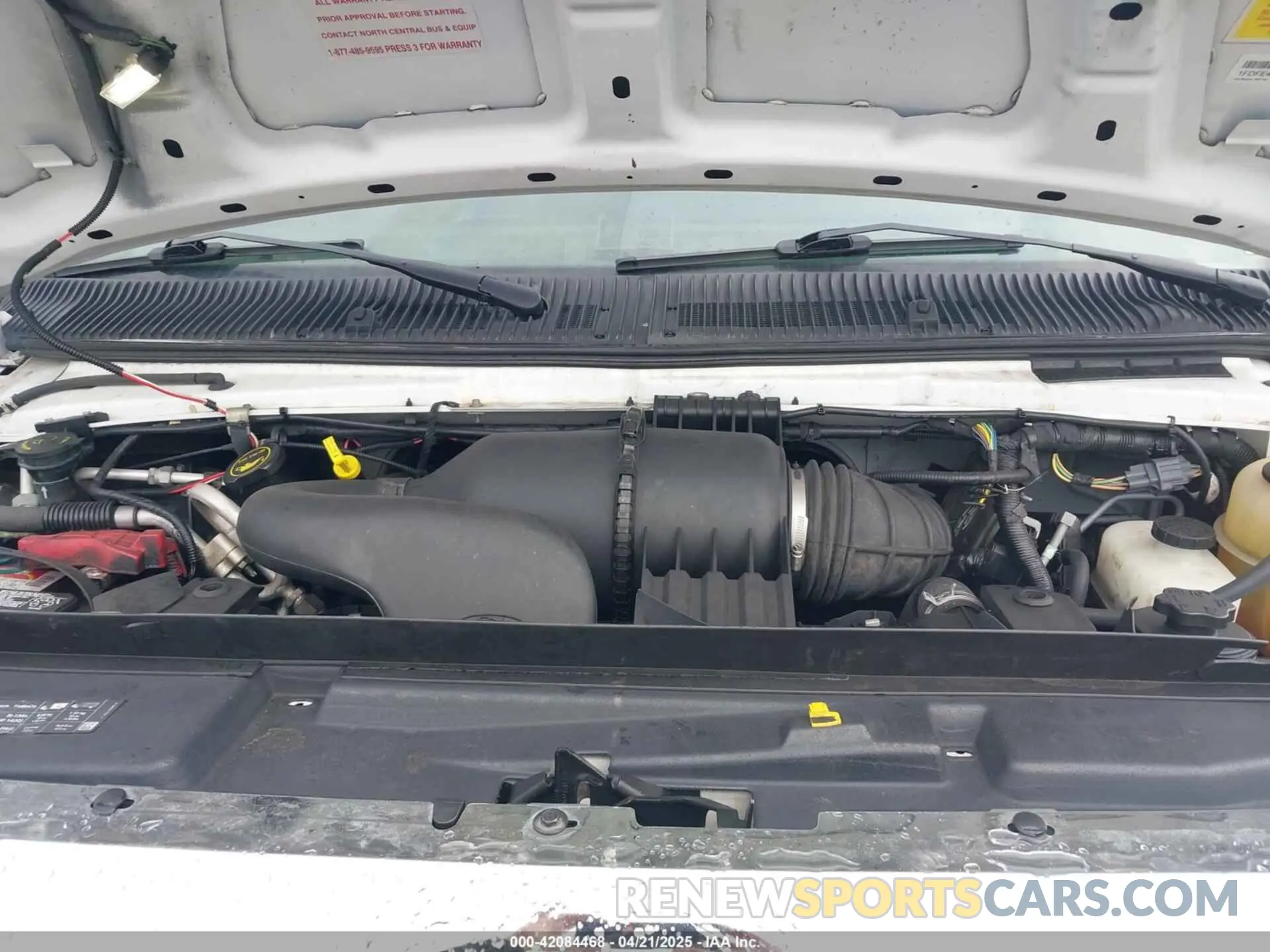 9 Photograph of a damaged car 1FDFE4FS9KDC30994 FORD E-450 CUTAWAY 2019