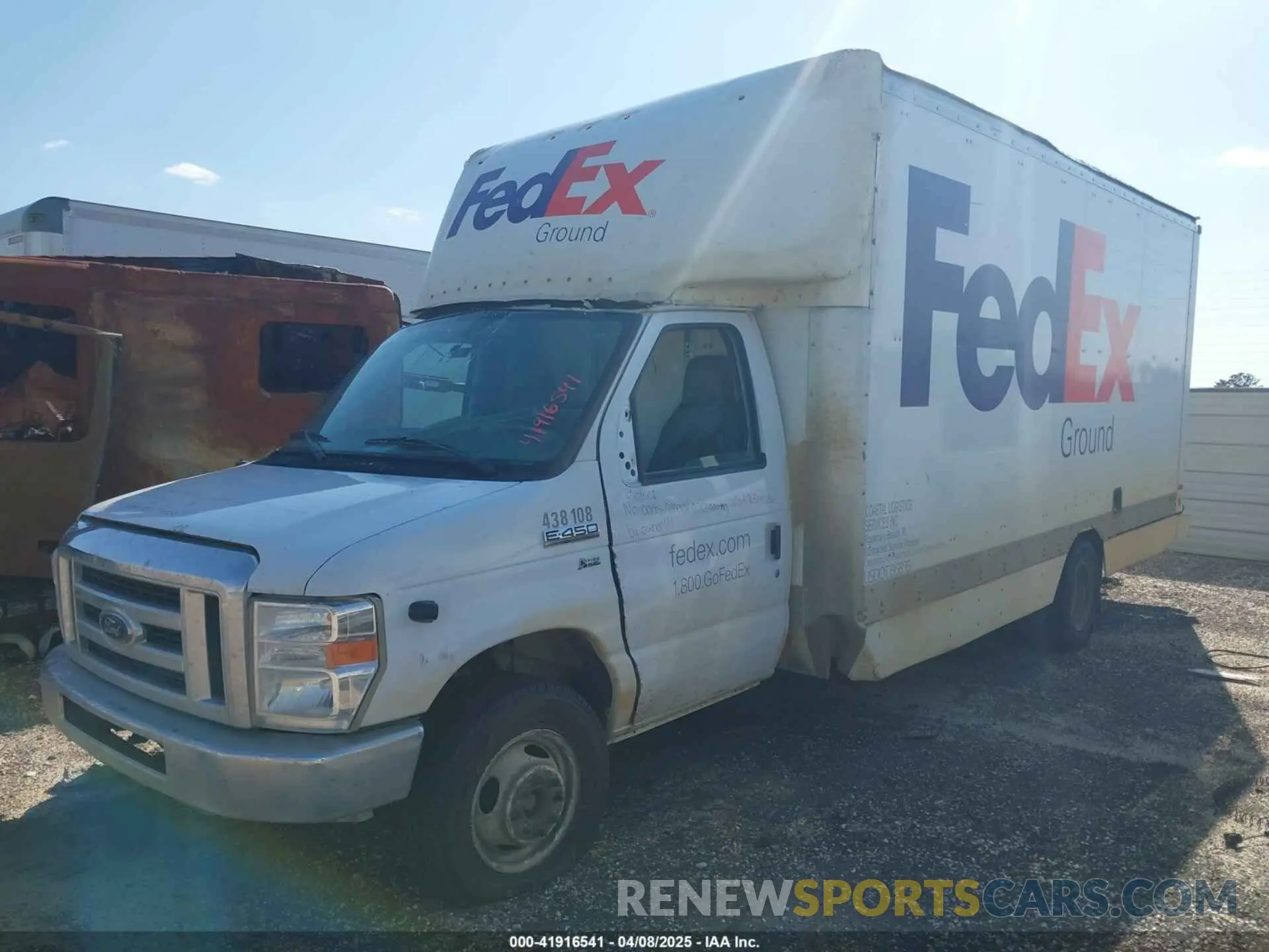 2 Photograph of a damaged car 1FDWE4F65KDC61128 FORD E-450 CUTAWAY 2019