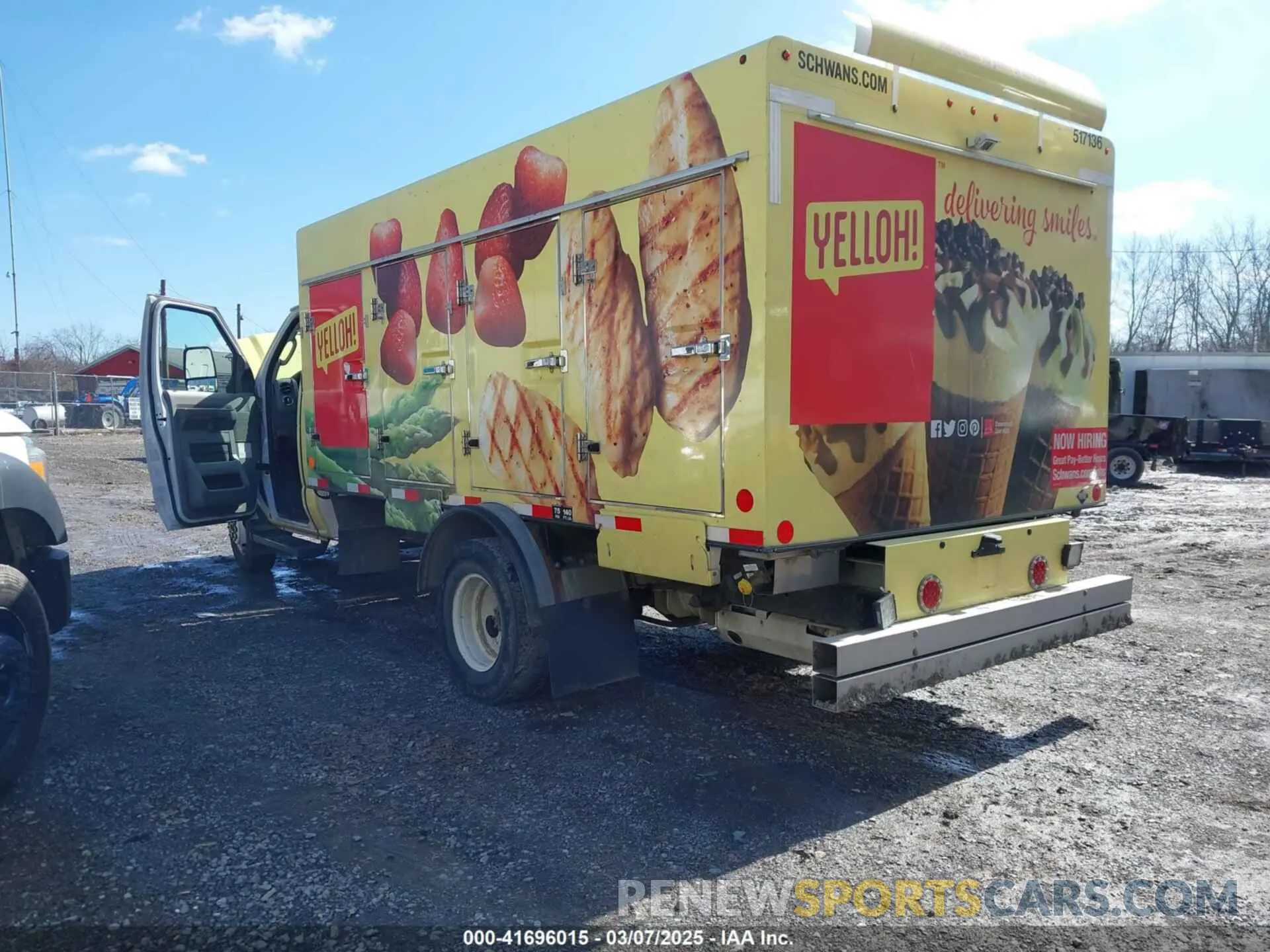 3 Photograph of a damaged car 1FDXE4FS0KDC16860 FORD E-450 CUTAWAY 2019