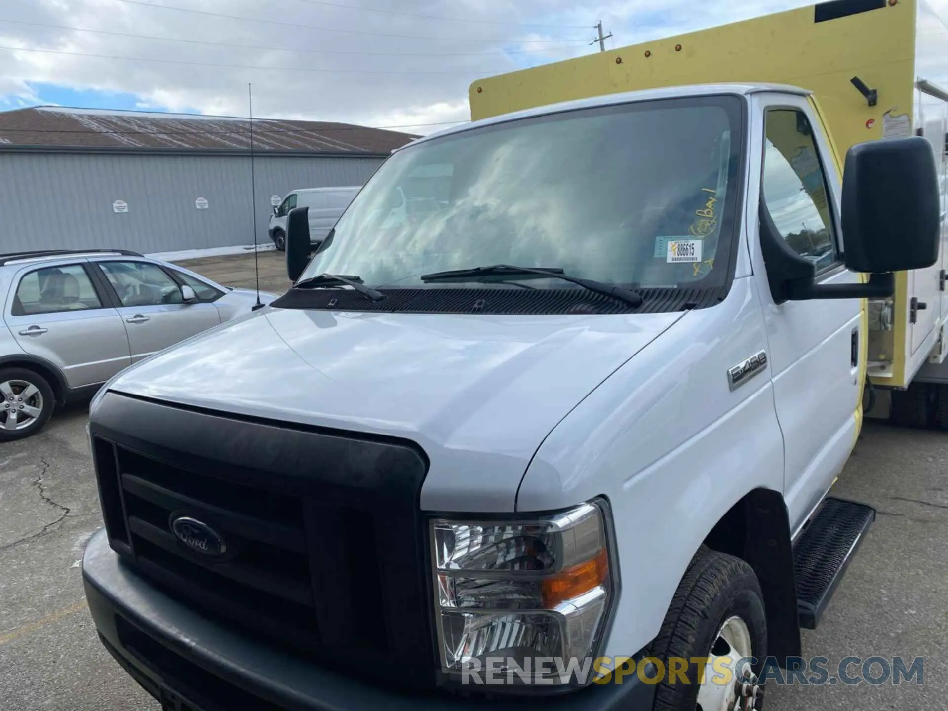 16 Photograph of a damaged car 1FDXE4FS4KDC16859 FORD E-450 CUTAWAY 2019