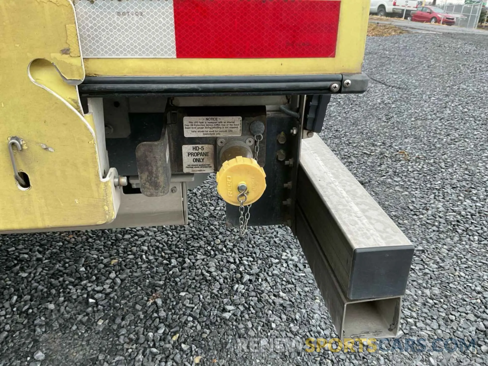 3 Photograph of a damaged car 1FDXE4FS4KDC53538 FORD E-450 CUTAWAY 2019
