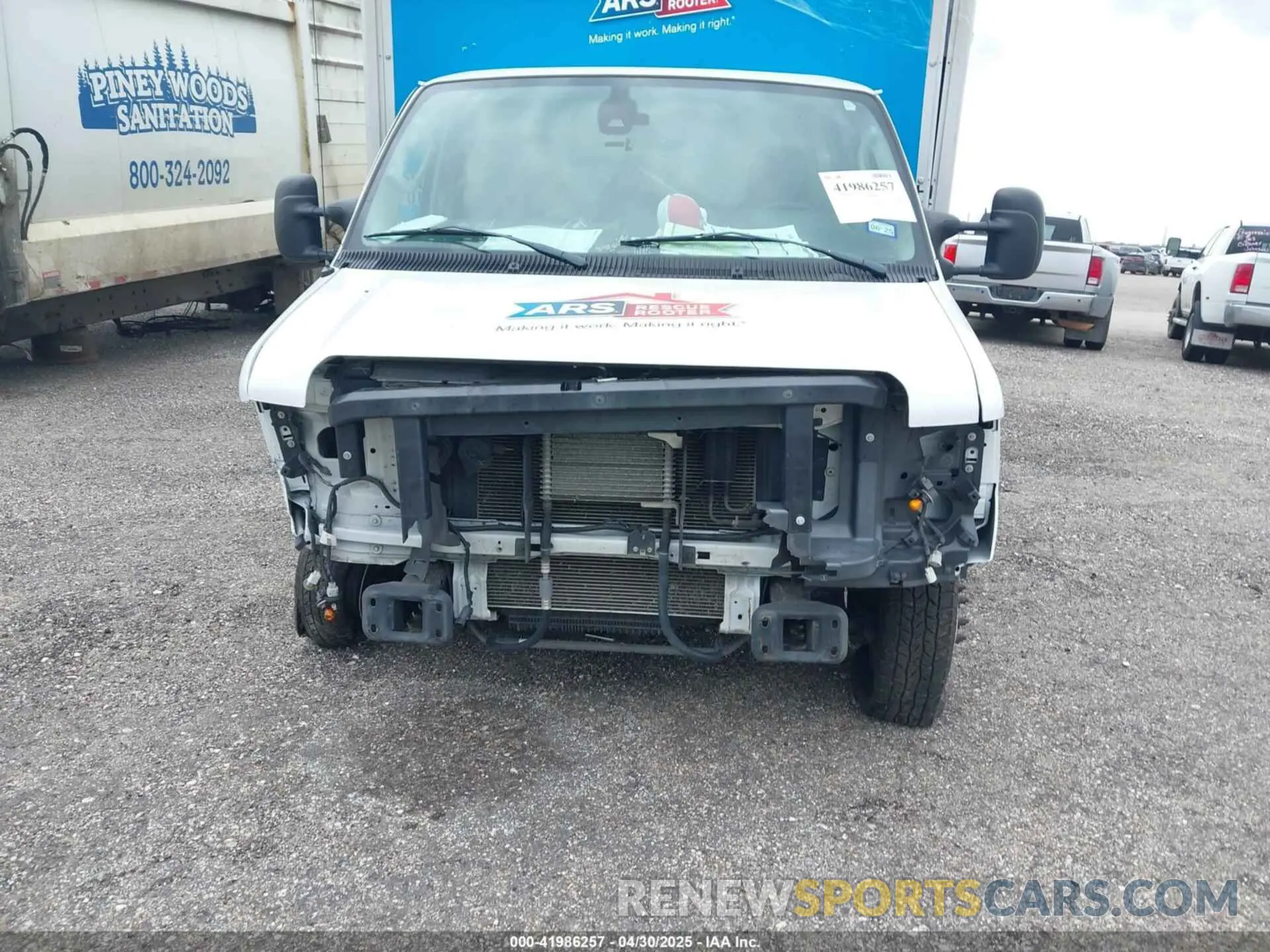 11 Photograph of a damaged car 1FDXE4FN0NDC11589 FORD E-450 CUTAWAY 2022