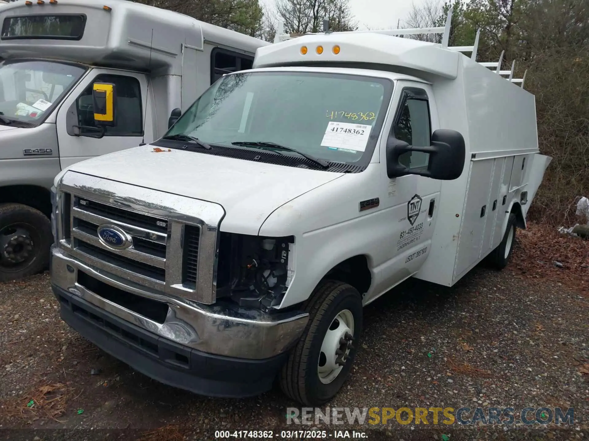 2 Photograph of a damaged car 1FDXE4FN1NDC20320 FORD E-450 CUTAWAY 2022