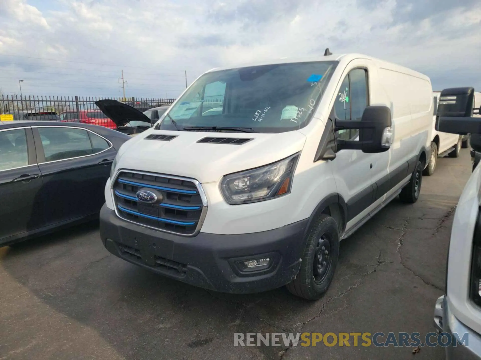 1 Photograph of a damaged car 1FTBW1YM6SKA13055 FORD E-TRANSIT-350 2025