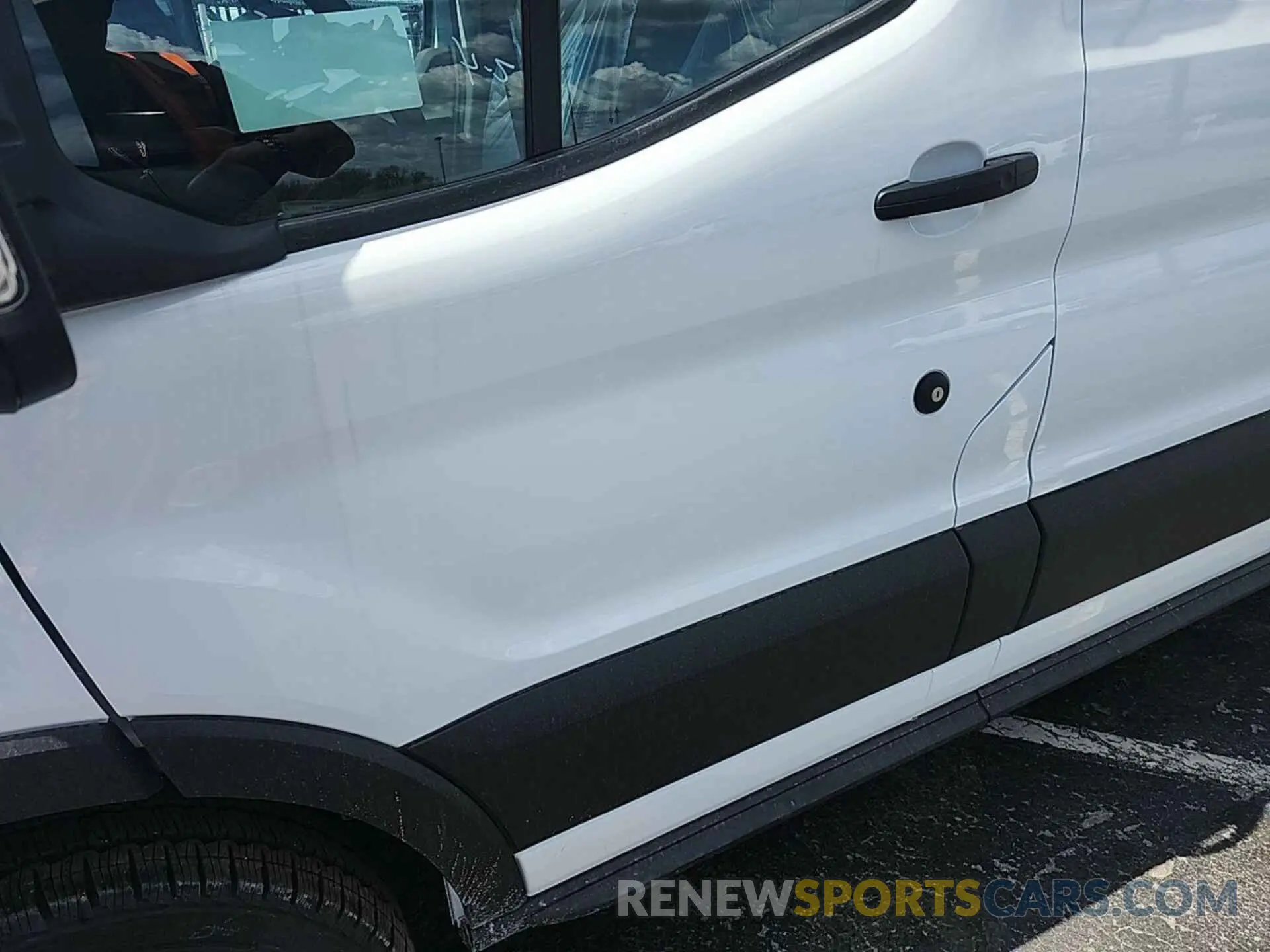 3 Photograph of a damaged car 1FTBW1YM7SKA12917 FORD E-TRANSIT-350 2025
