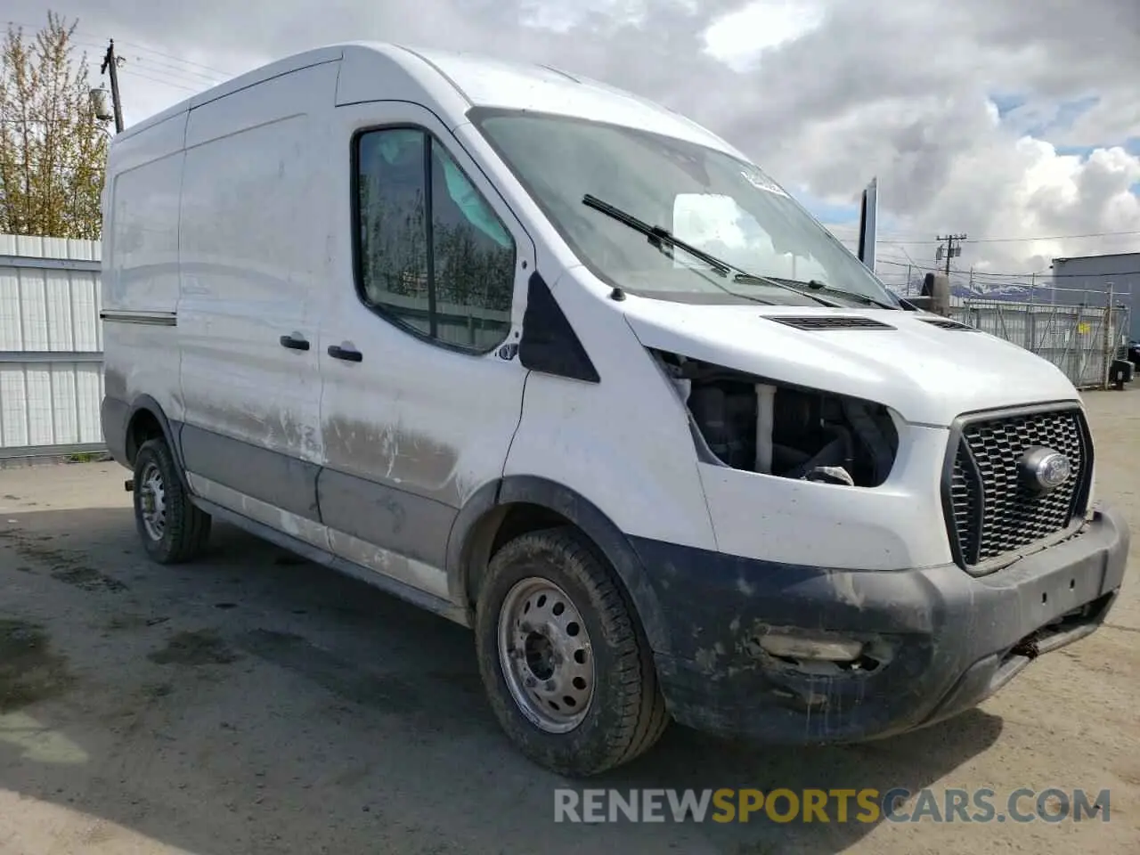 4 Photograph of a damaged car 1FTBR2C89PKB04125 FORD E100 2023