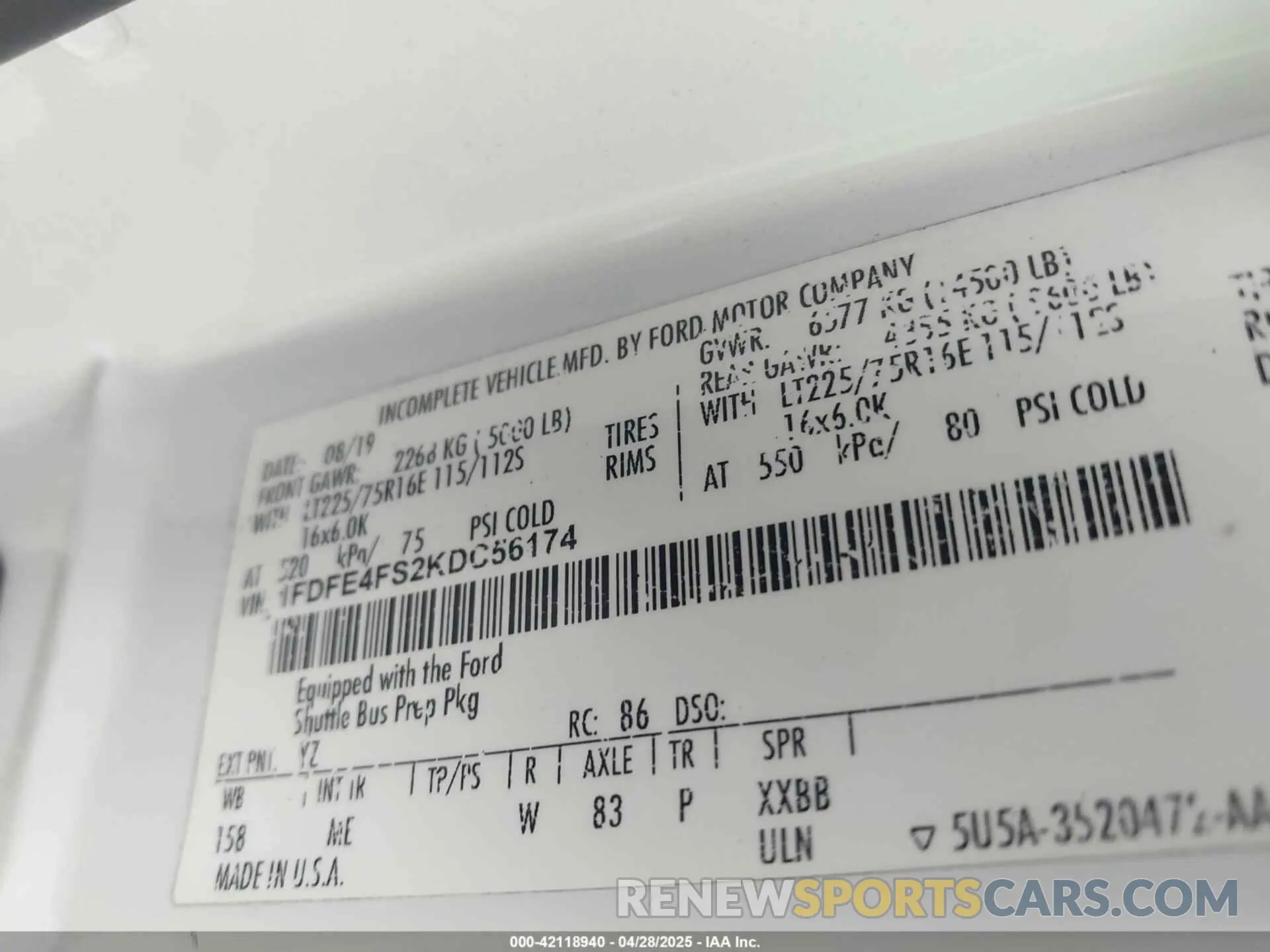 8 Photograph of a damaged car 1FDFE4FS2KDC56174 FORD ECONOLINE 2019