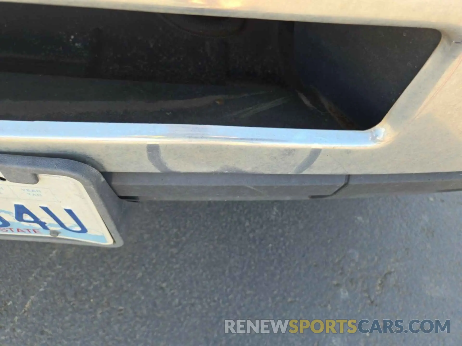 15 Photograph of a damaged car 1FDWE3F65KDC36417 FORD ECONOLINE 2019