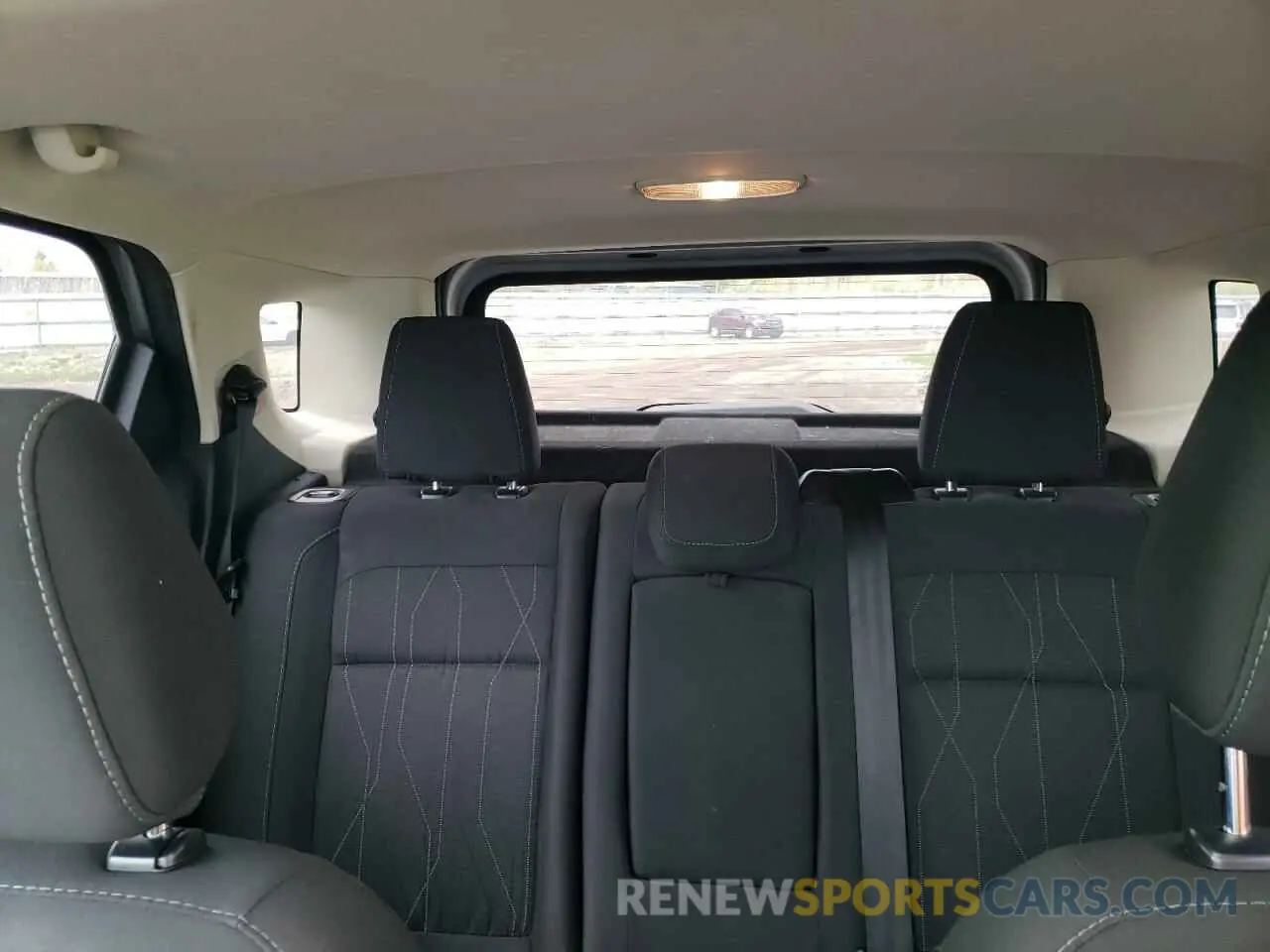 10 Photograph of a damaged car MAJ3S2GE1KC305454 FORD ECOSPORT 2019
