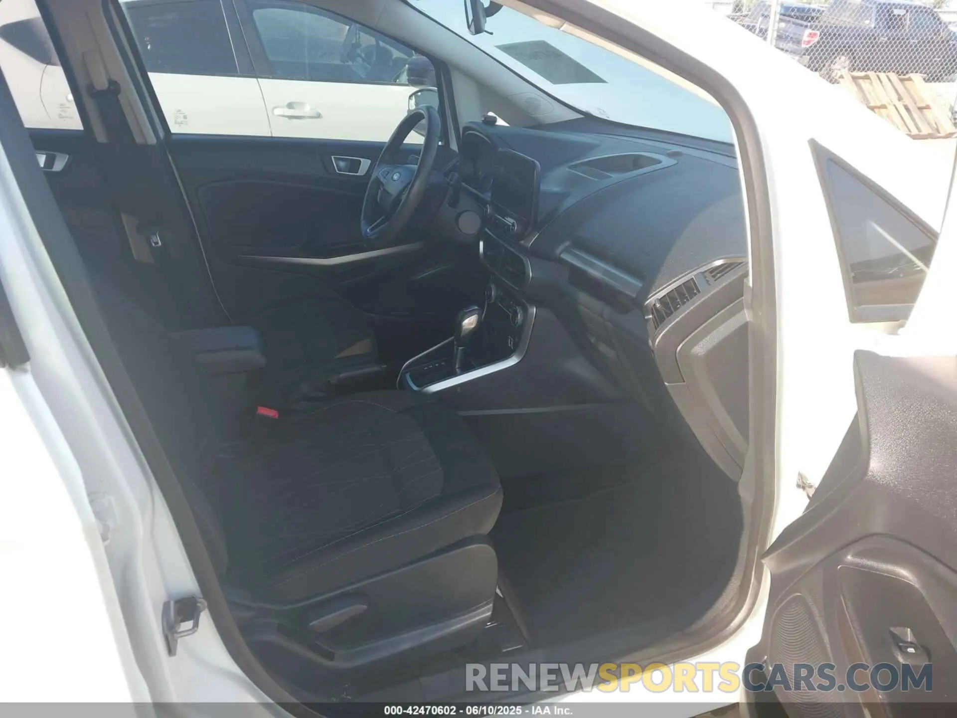 5 Photograph of a damaged car MAJ3S2GE2KC251467 FORD ECOSPORT 2019