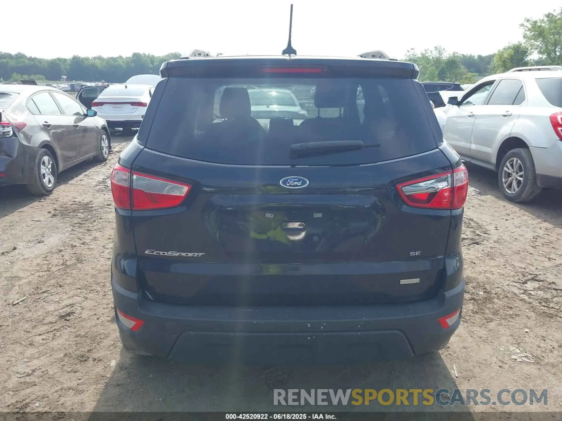 17 Photograph of a damaged car MAJ3S2GE2KC269225 FORD ECOSPORT 2019