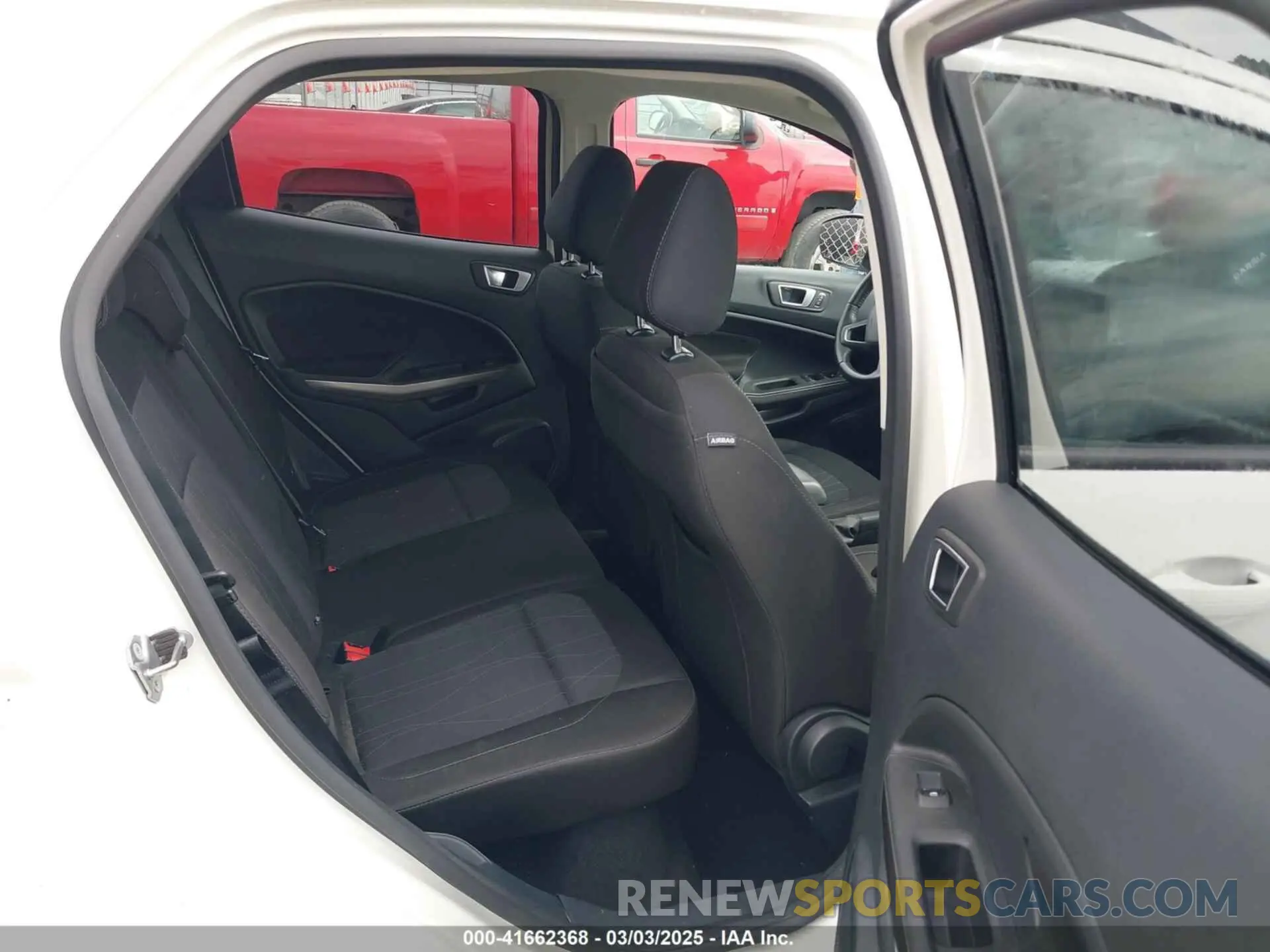 8 Photograph of a damaged car MAJ3S2GE5KC303920 FORD ECOSPORT 2019