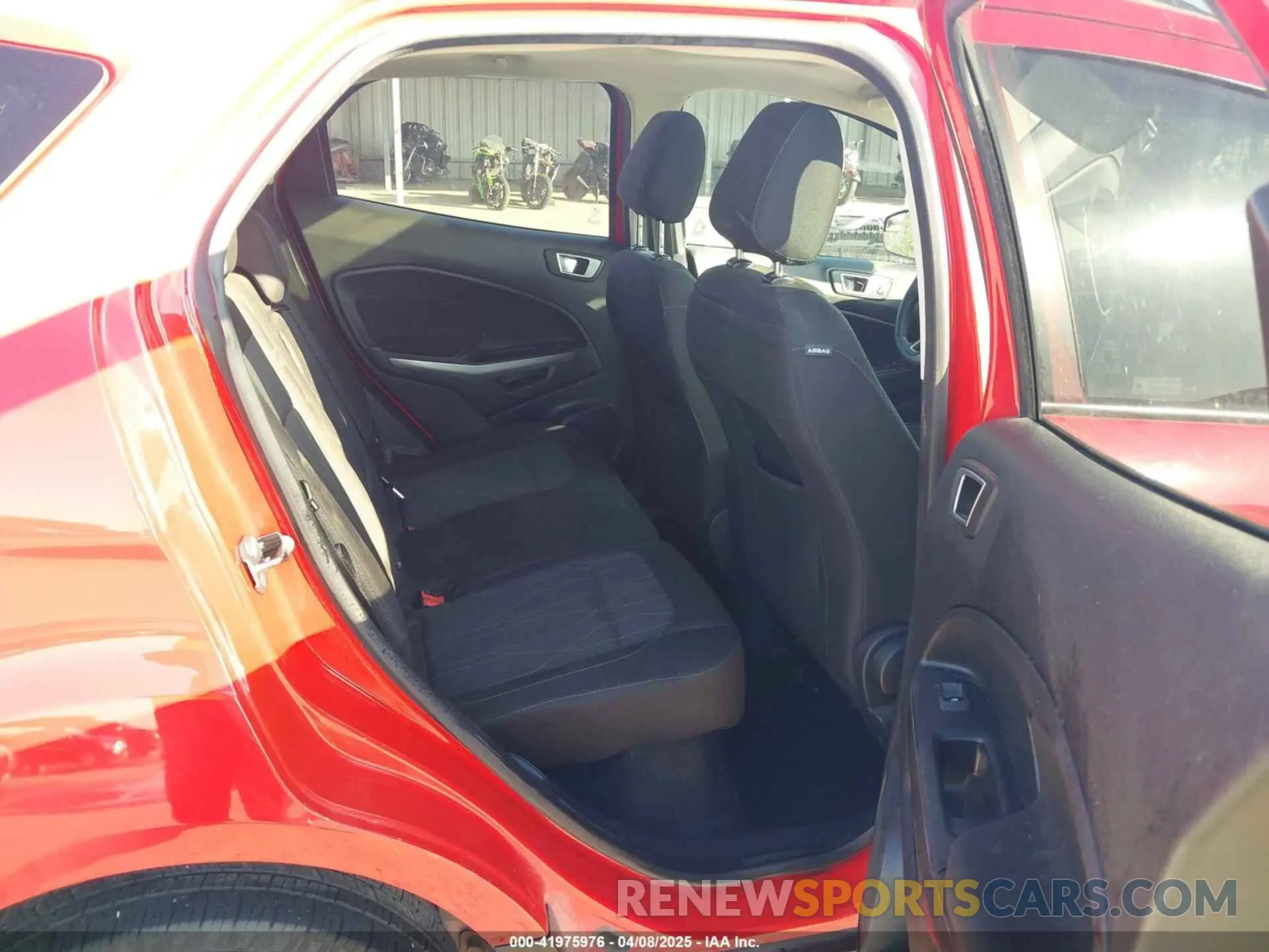 8 Photograph of a damaged car MAJ3S2GE5KC304551 FORD ECOSPORT 2019