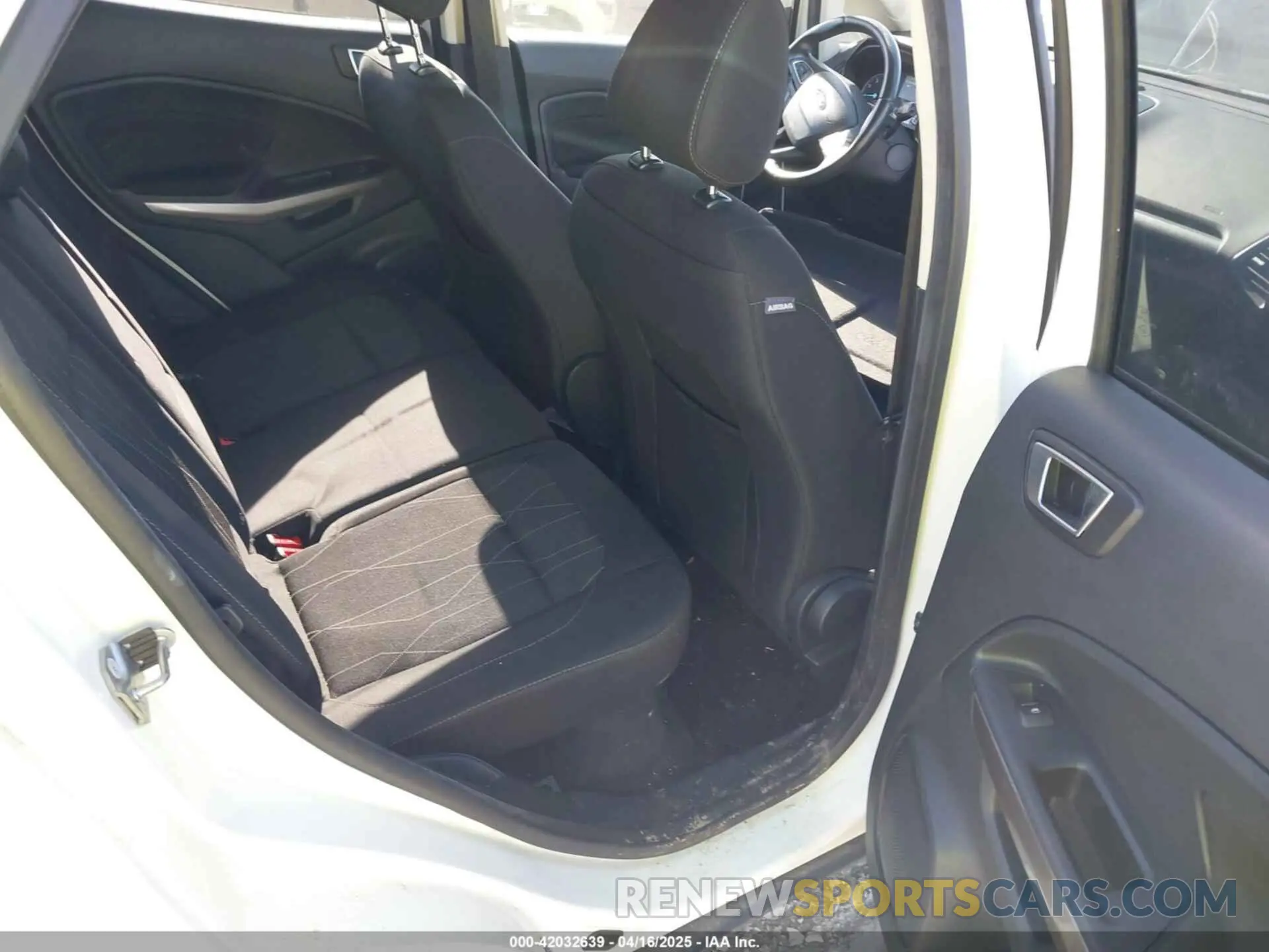 8 Photograph of a damaged car MAJ3S2GEXKC270428 FORD ECOSPORT 2019