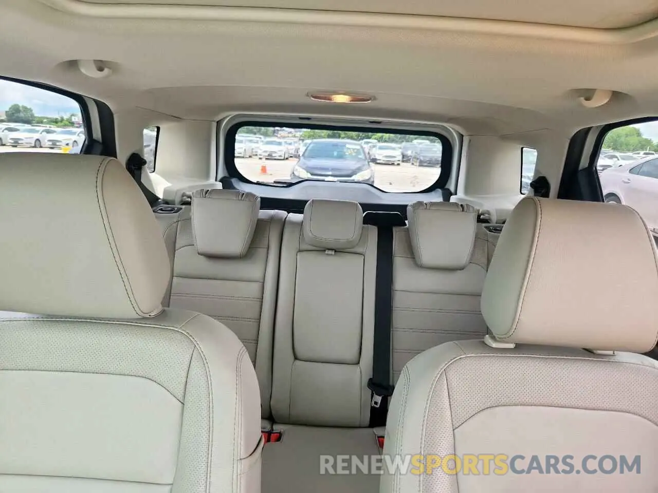 10 Photograph of a damaged car MAJ3S2KEXKC297460 FORD ECOSPORT 2019