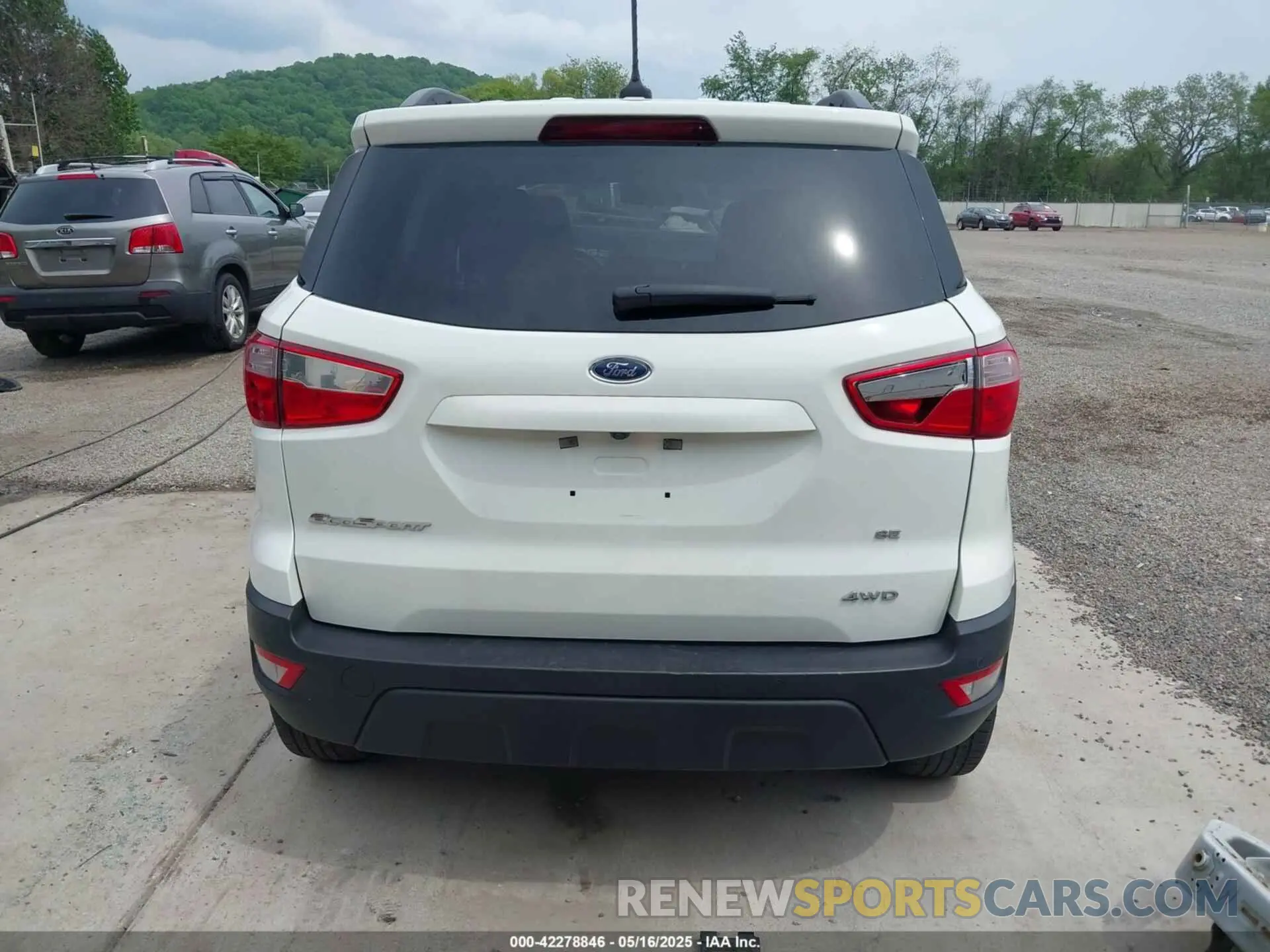 17 Photograph of a damaged car MAJ6S3GL3KC253892 FORD ECOSPORT 2019